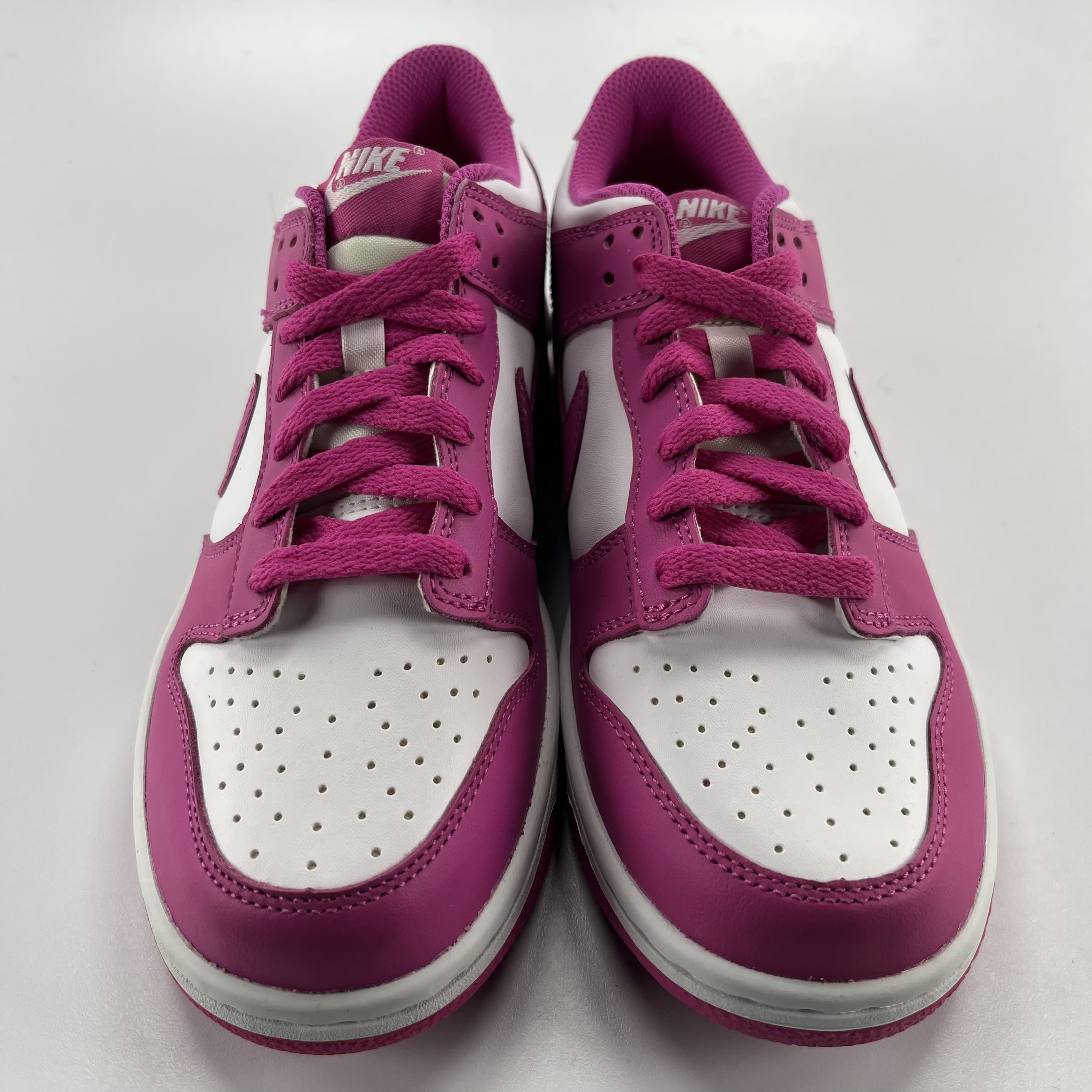 418601 Nike Dunk Low Active Fuchsia (GS)