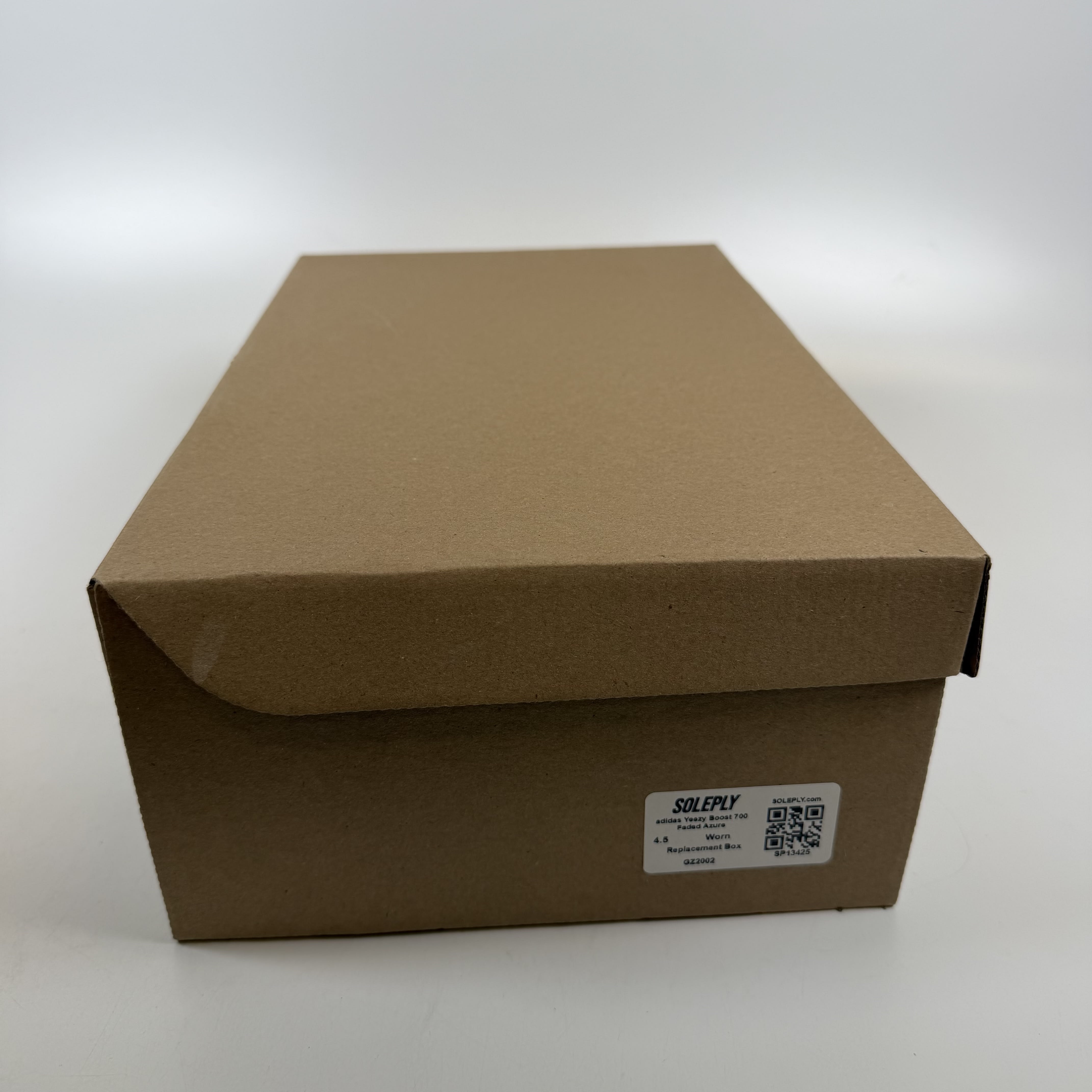 SP13425 adidas Yeezy Boost 700 Faded Azure