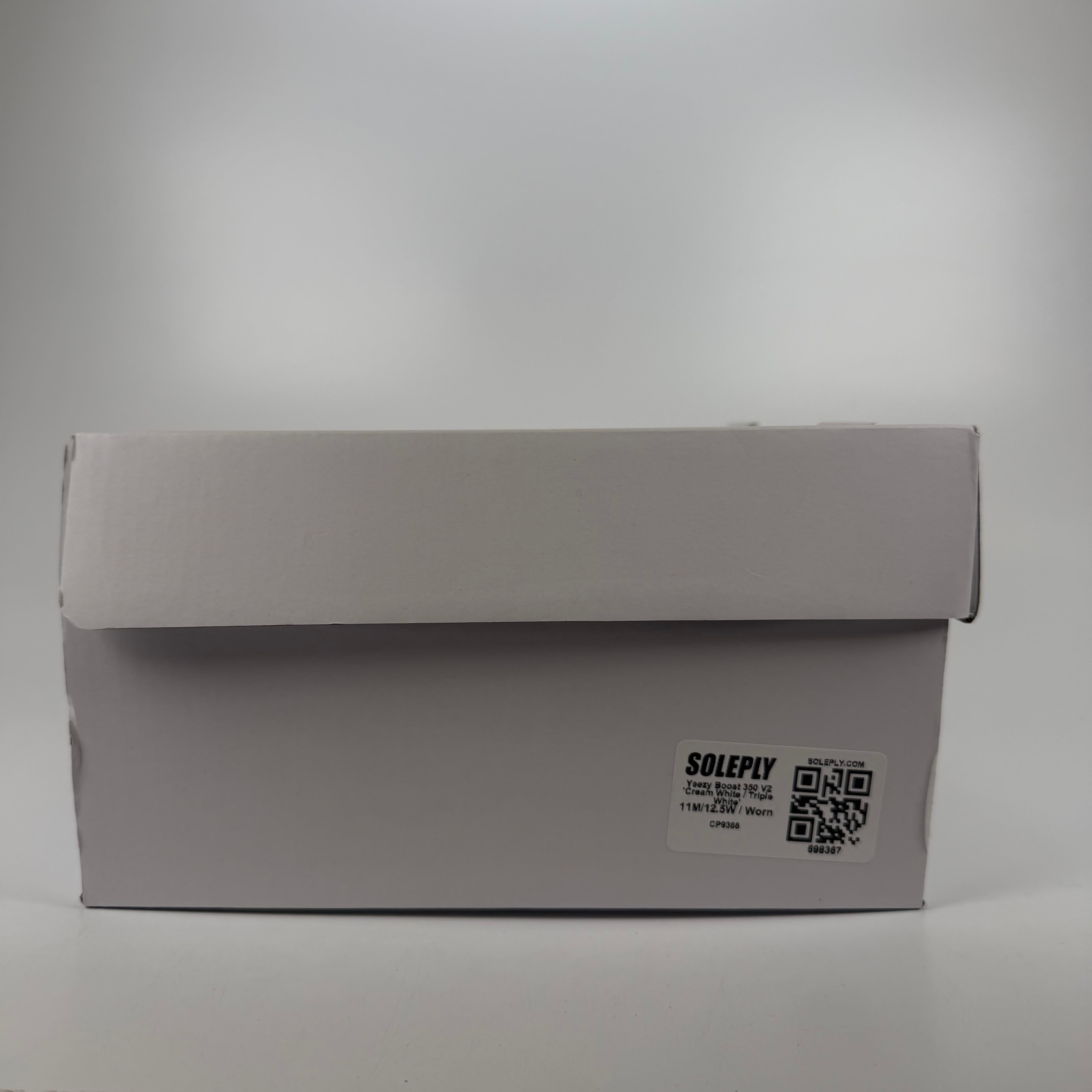 698367 Yeezy Boost 350 V2 'Cream White / Triple White'