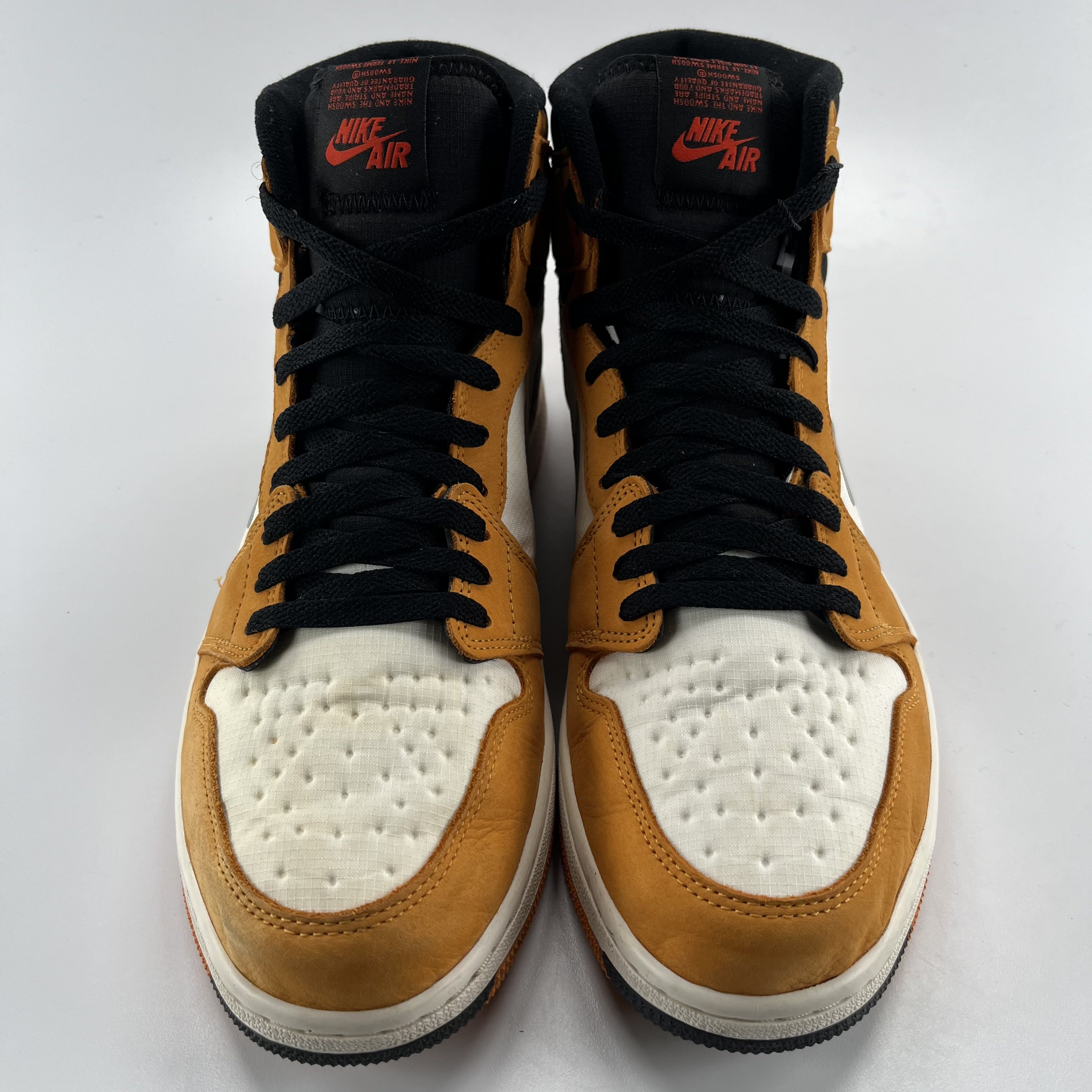 789592 Jordan 1 Retro High Element Gore-Tex Light Curry