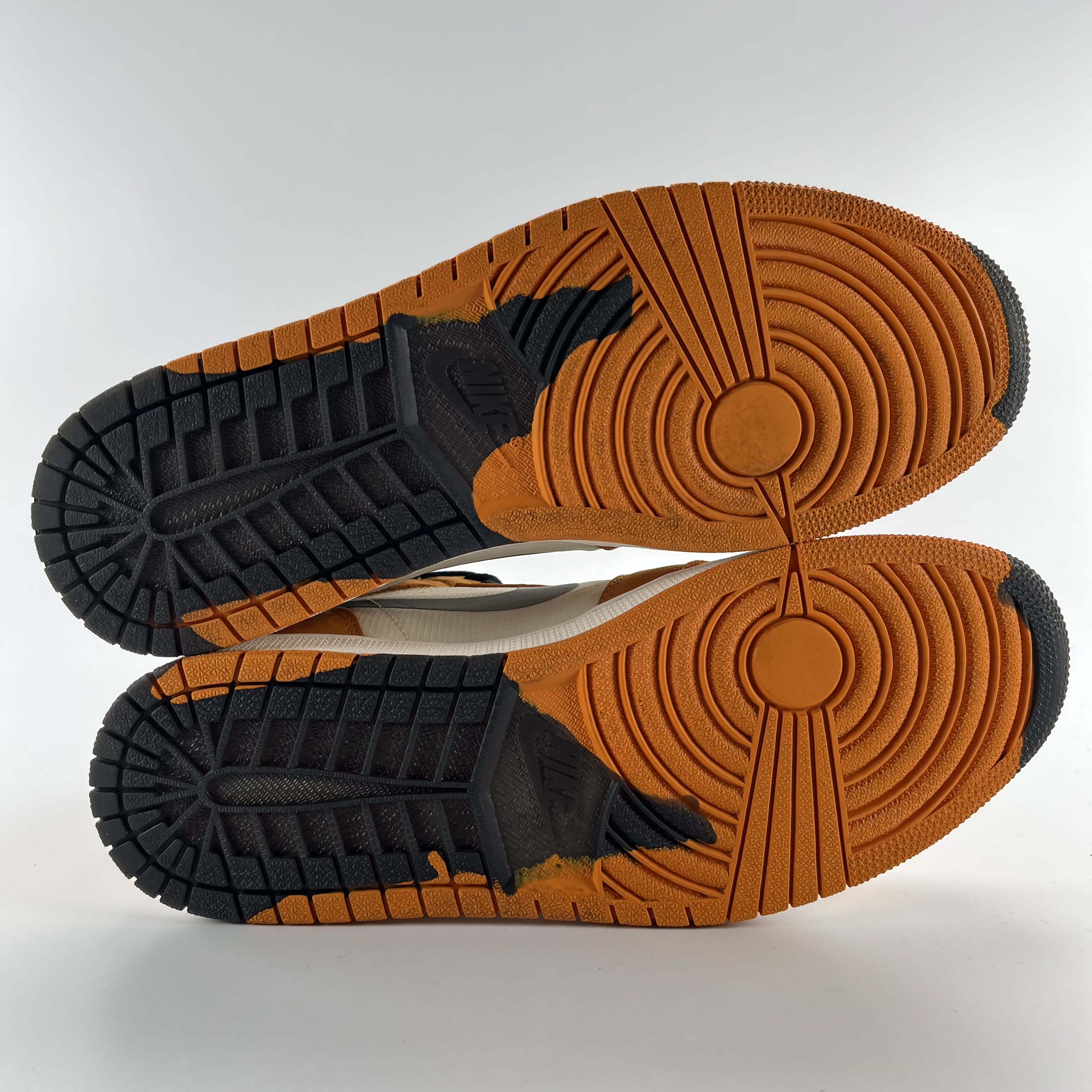 789592 Jordan 1 Retro High Element Gore-Tex Light Curry
