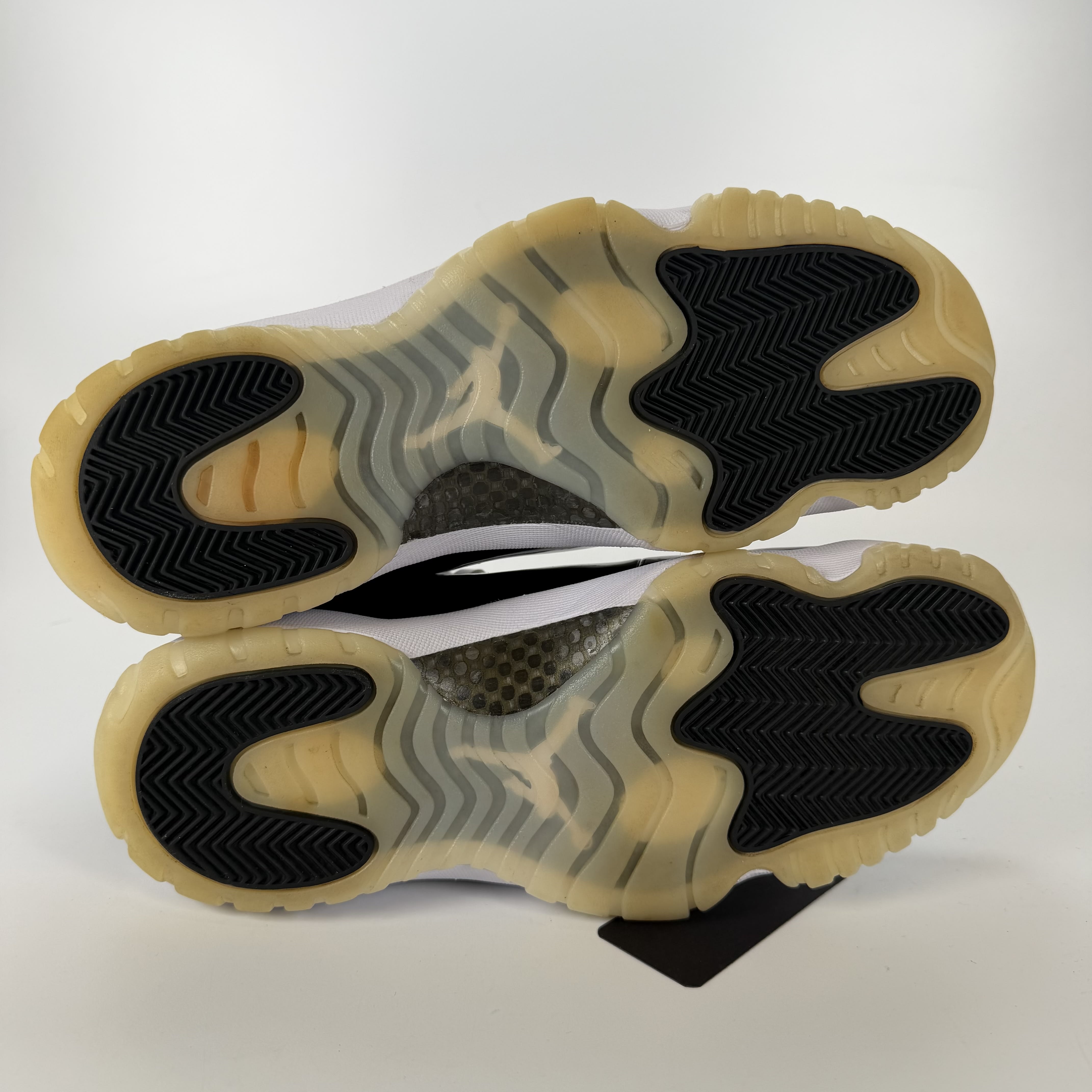 [529041] Jordan 11 Retro DMP Gratitude (2023)