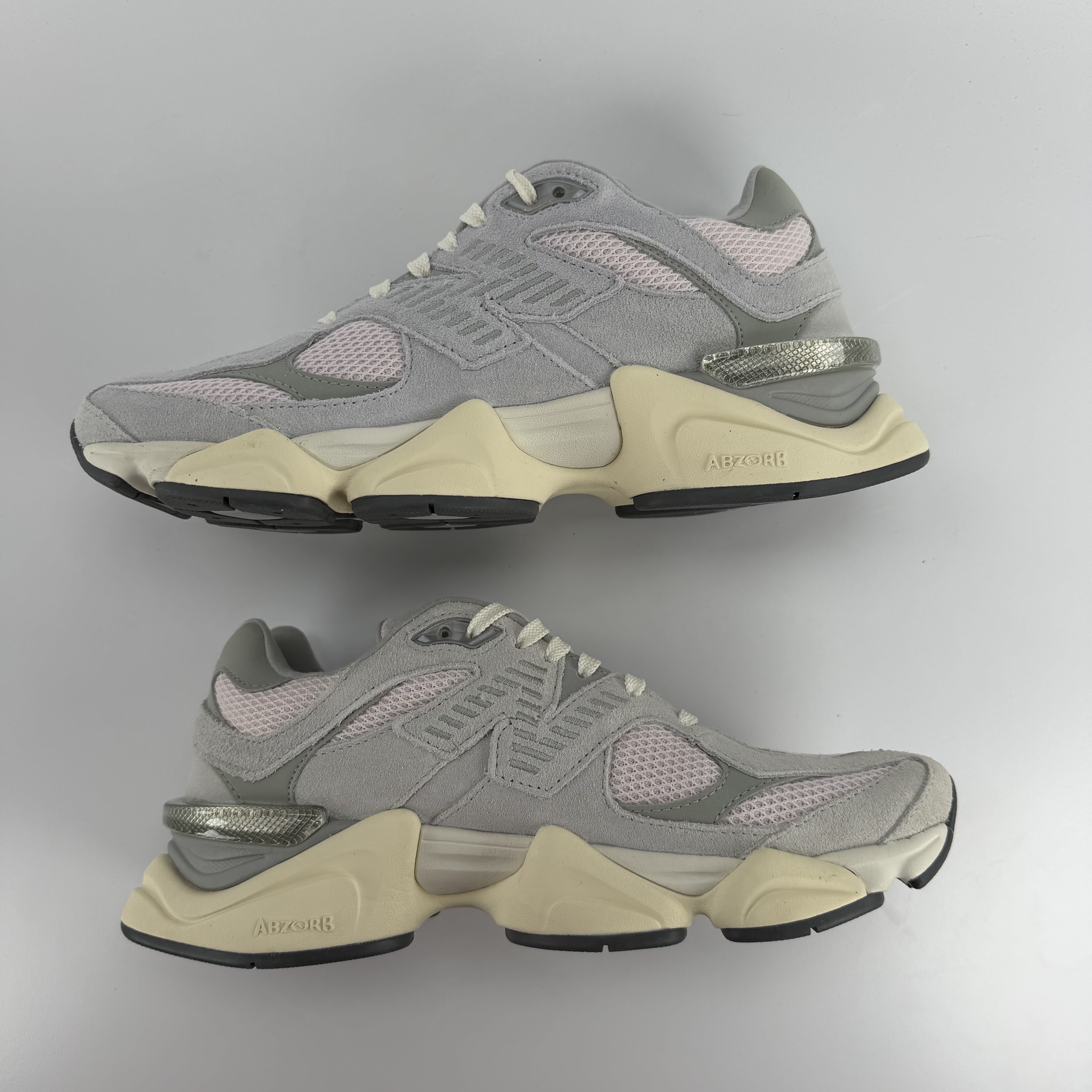 263773 New Balance 9060 Granite Pink