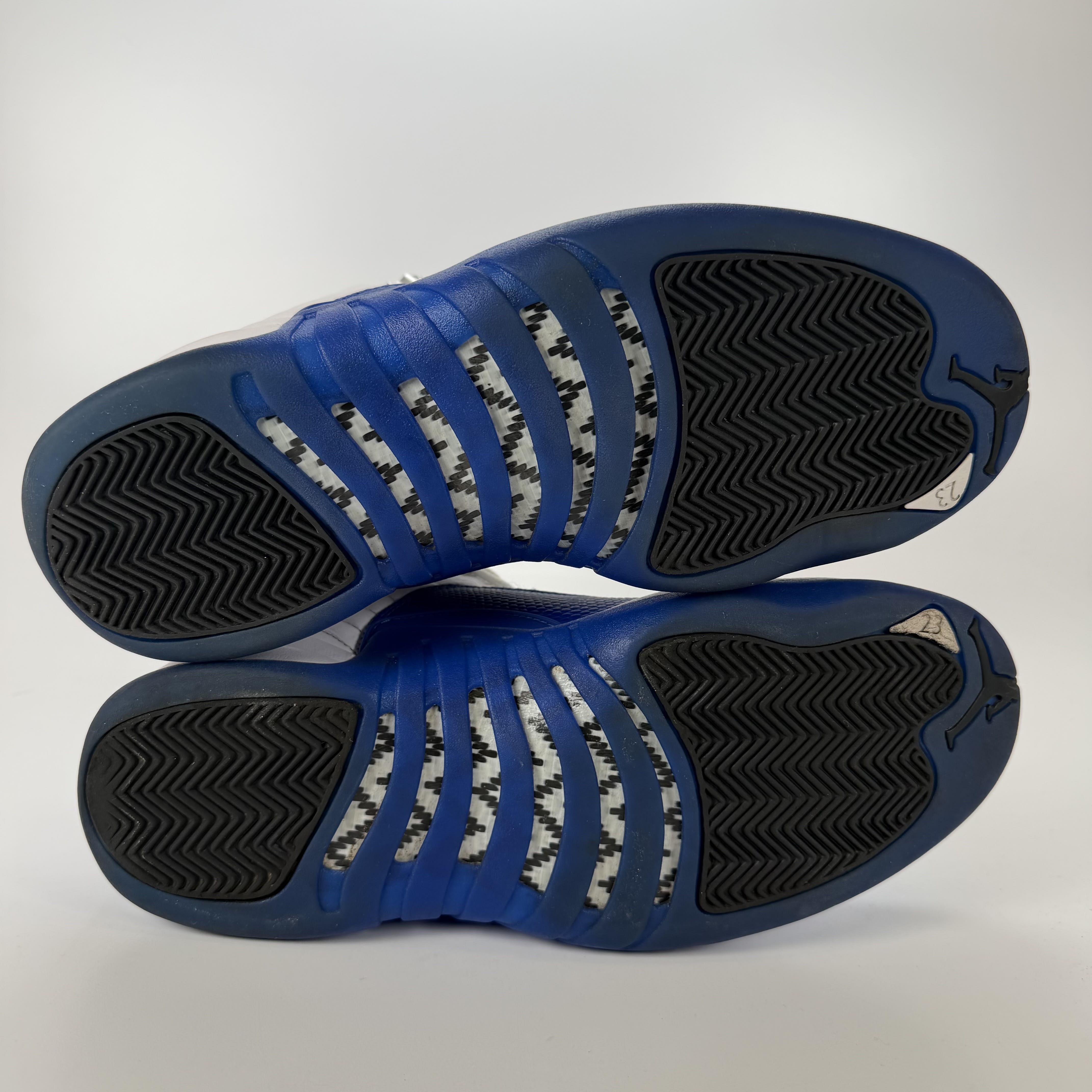658231 Jordan 12 Retro Blueberry