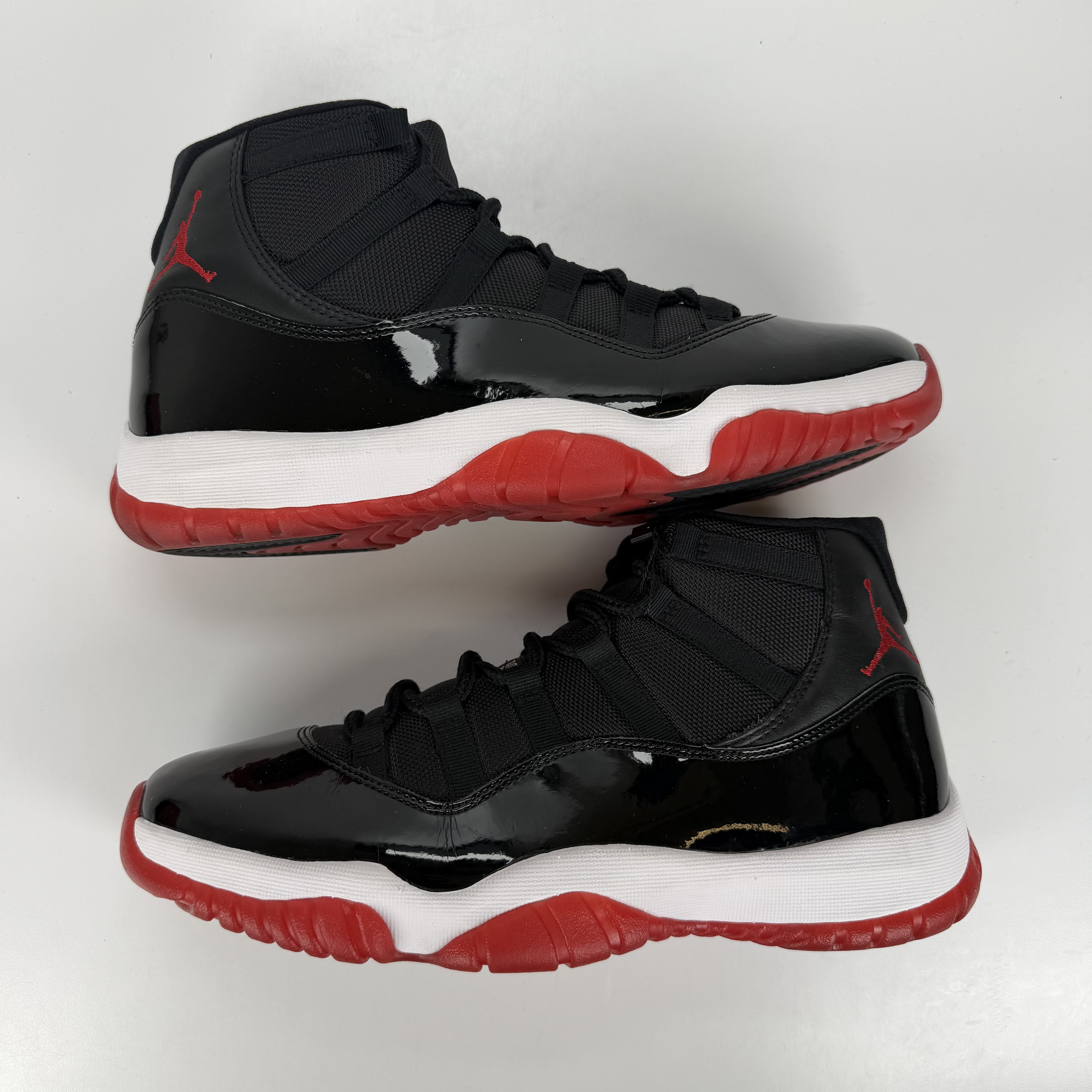 694806 Jordan 11 Retro Playoffs Bred (2019)