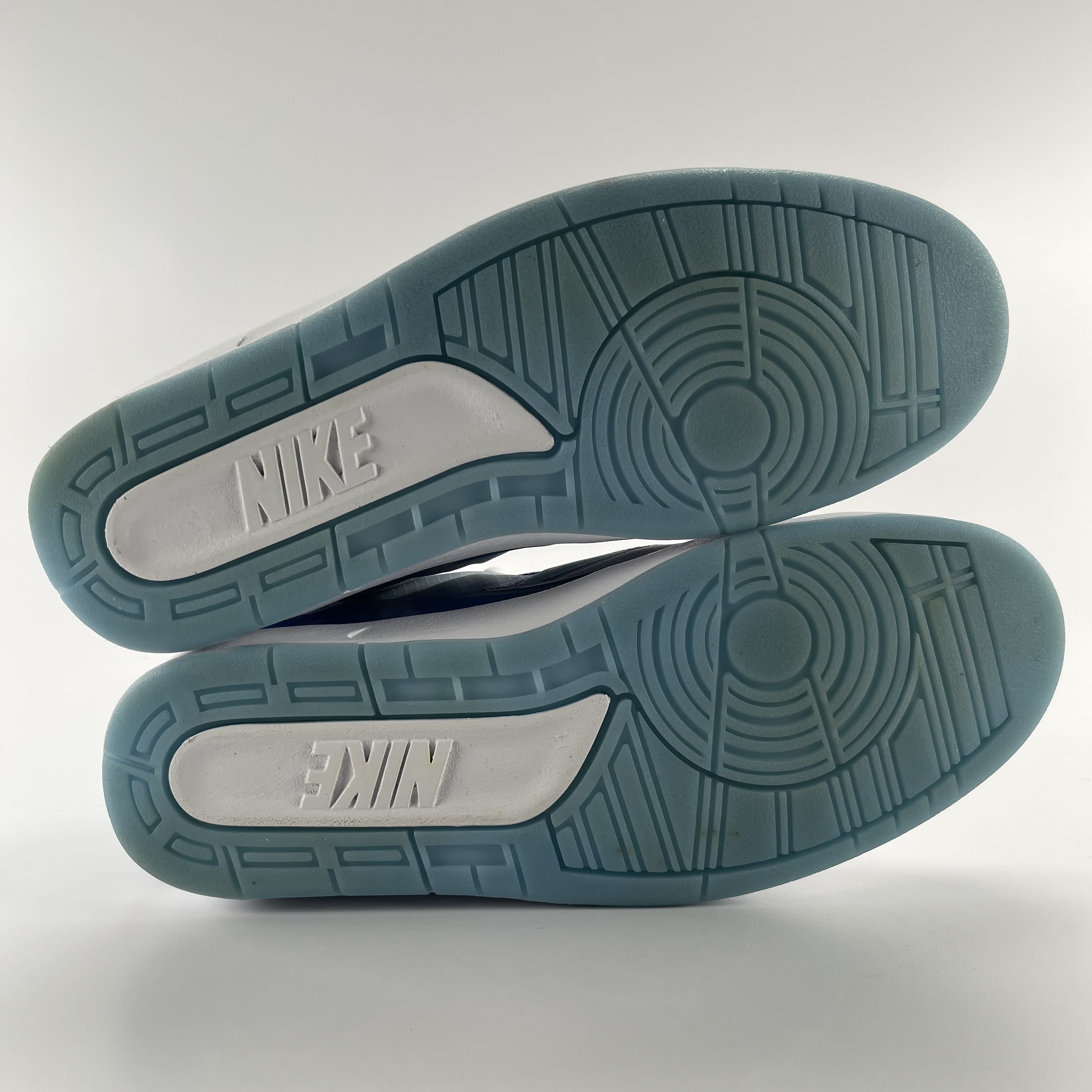 824193 Jordan 2 Retro J Balvin