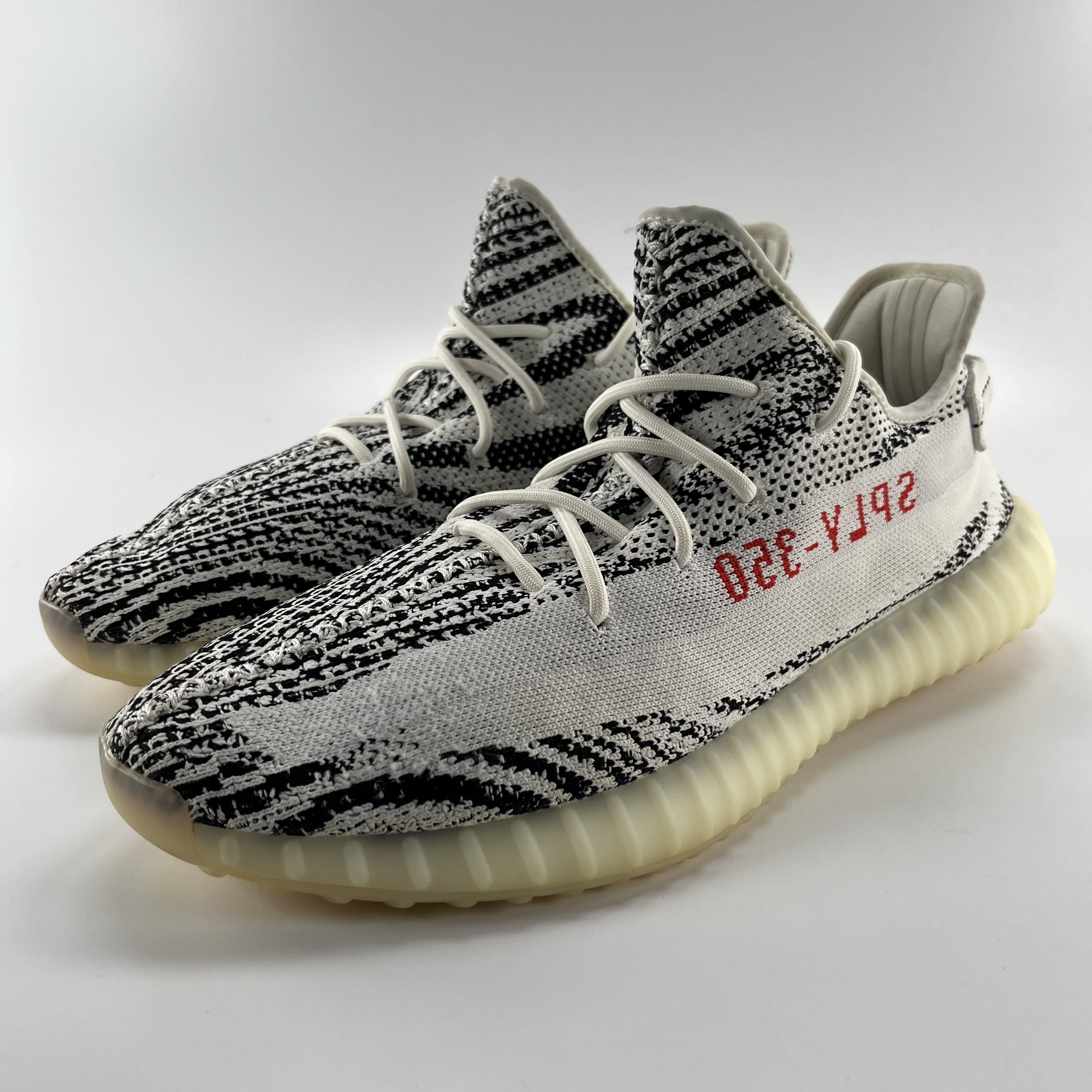 583452 adidas Yeezy Boost 350 V2 Zebra