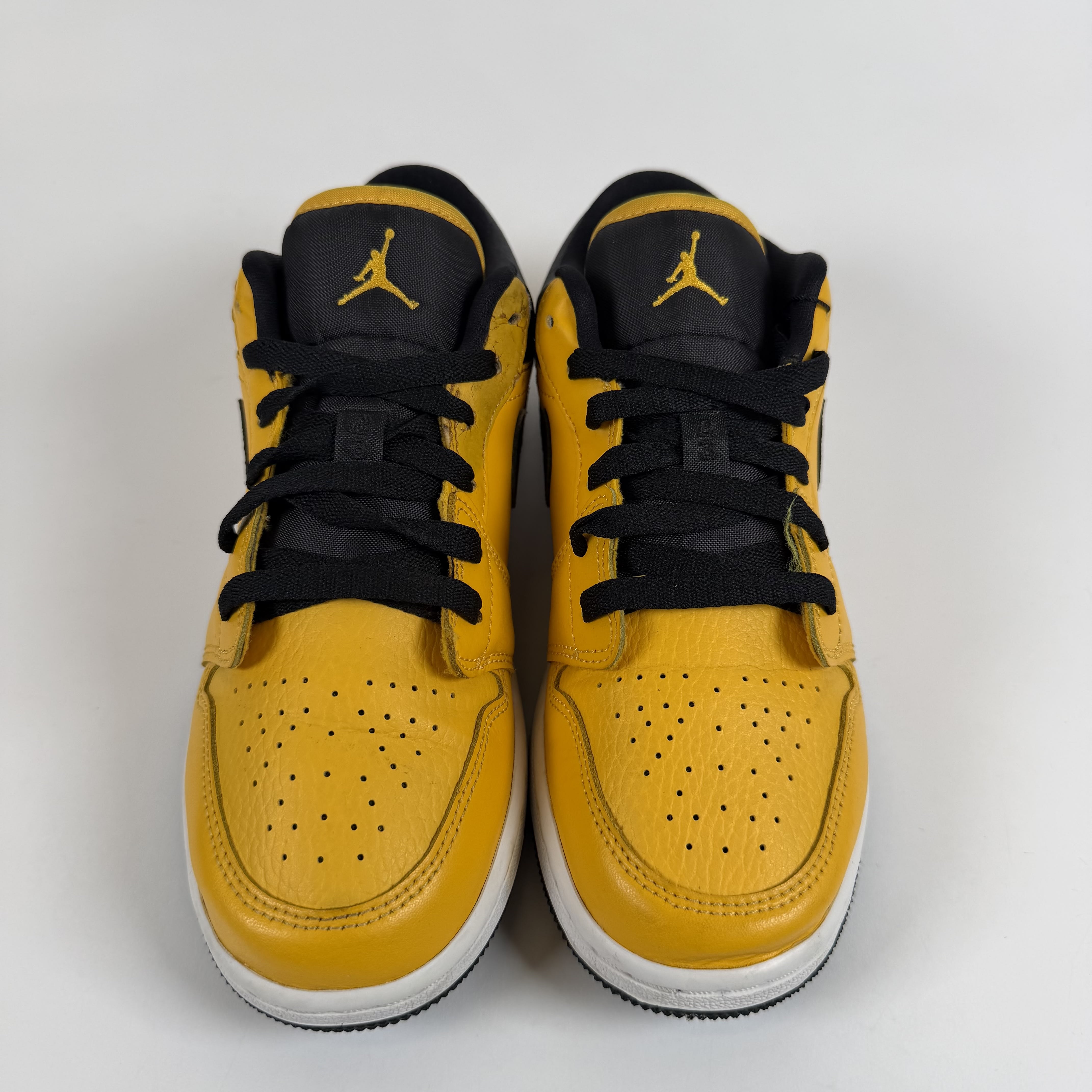 SP7411 Jordan 1 Low University Gold Black (GS)