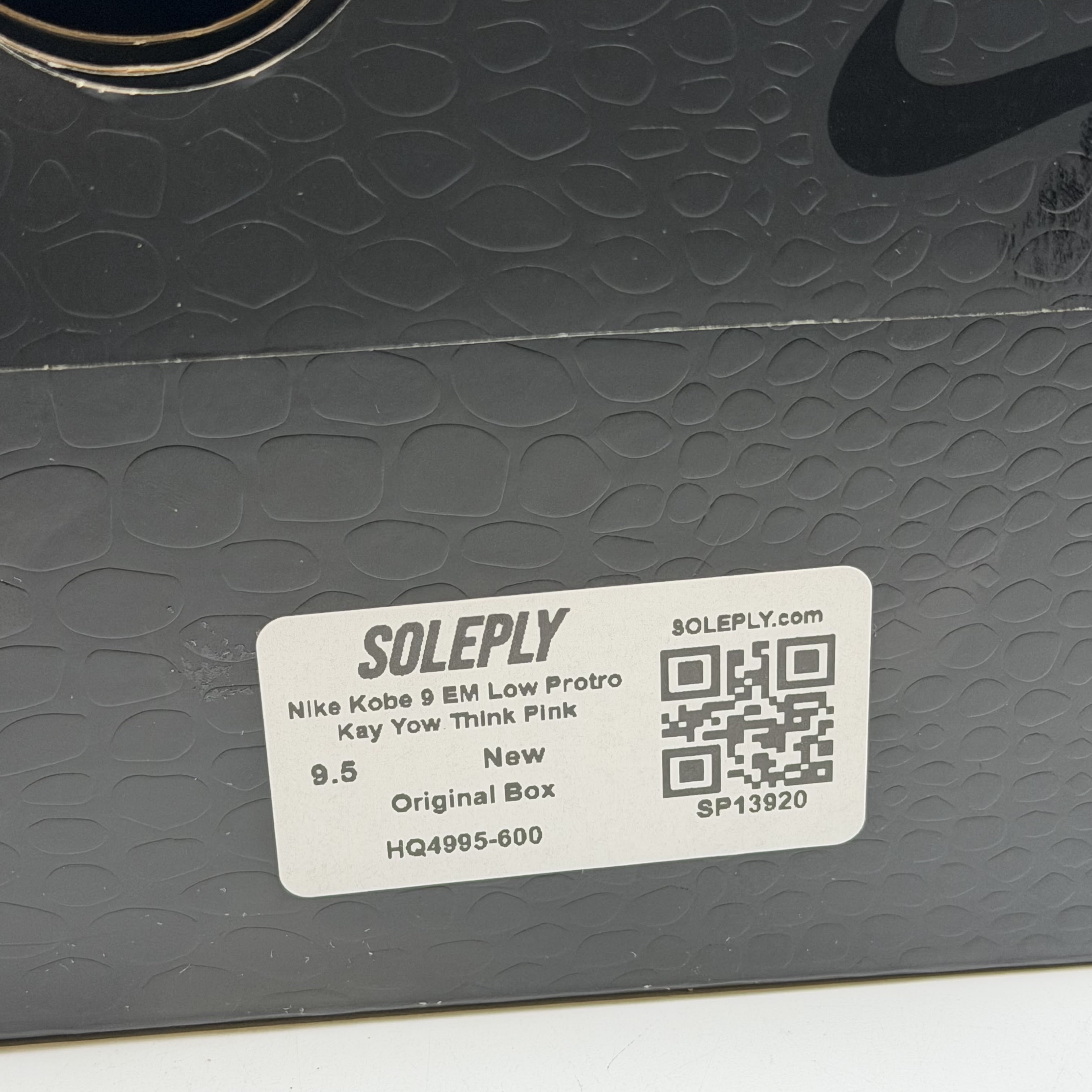 SP13920 Nike Kobe 9 EM Low Protro Kay Yow Think Pink