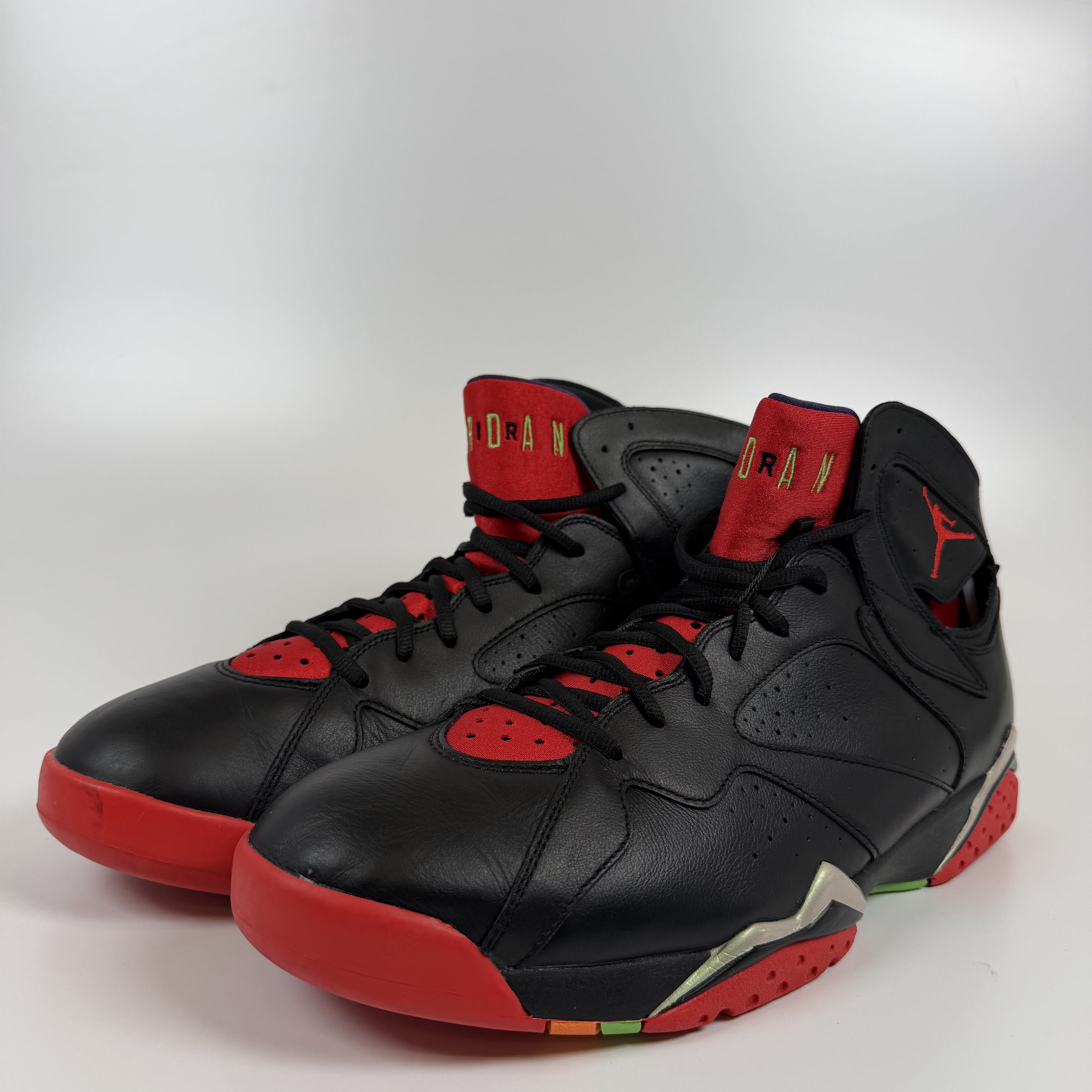 661150 Jordan 7 Retro Marvin the Martian