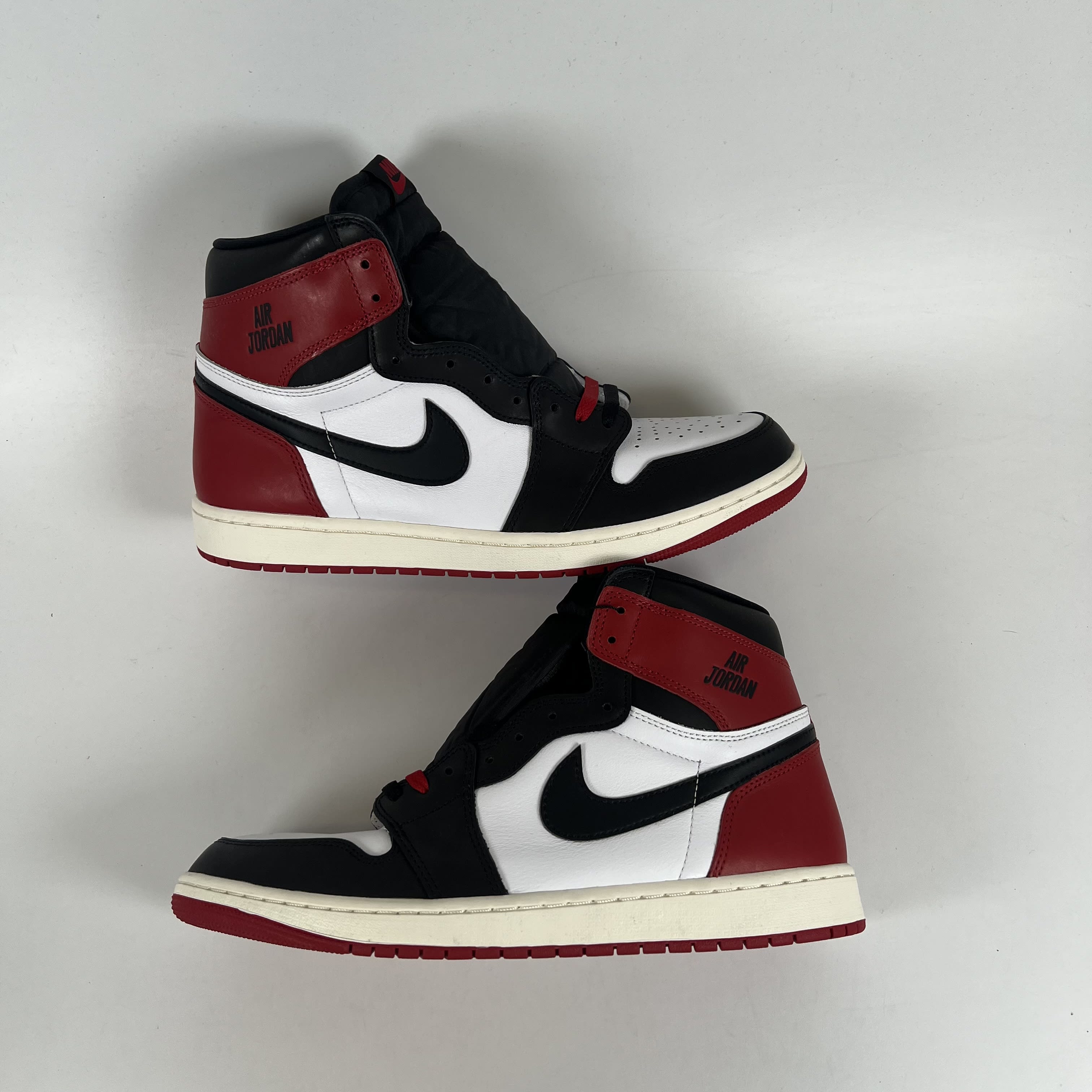 SP10777 Jordan 1 Retro High OG Black Toe Reimagined