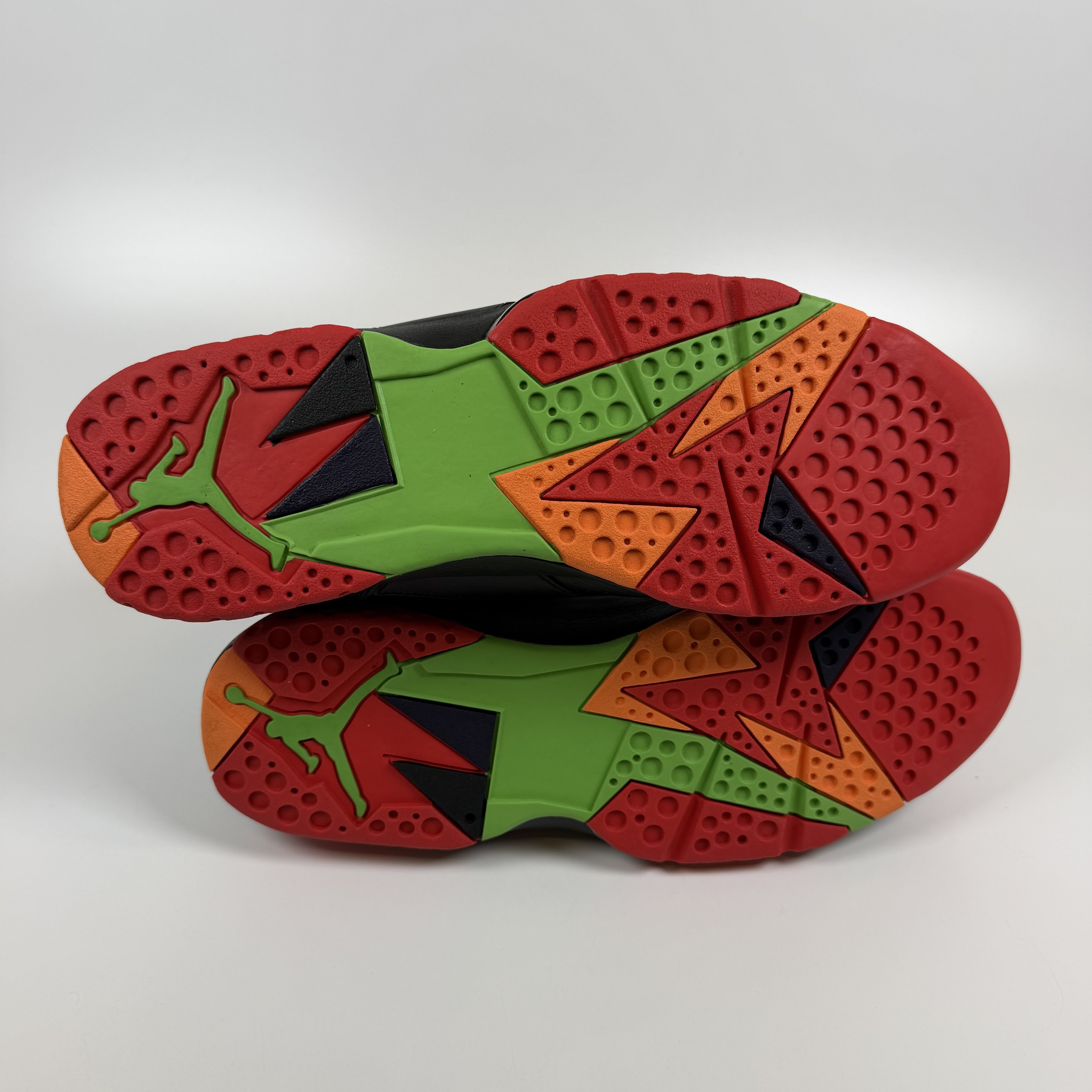 661150 Jordan 7 Retro Marvin the Martian