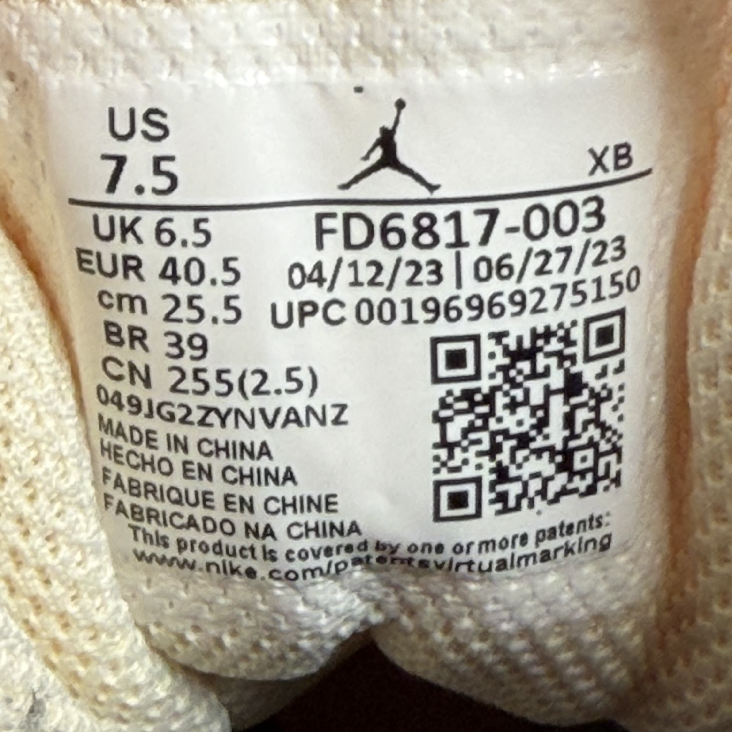 516355 Jordan 1 Mid SE Craft Anthracite Light Olive