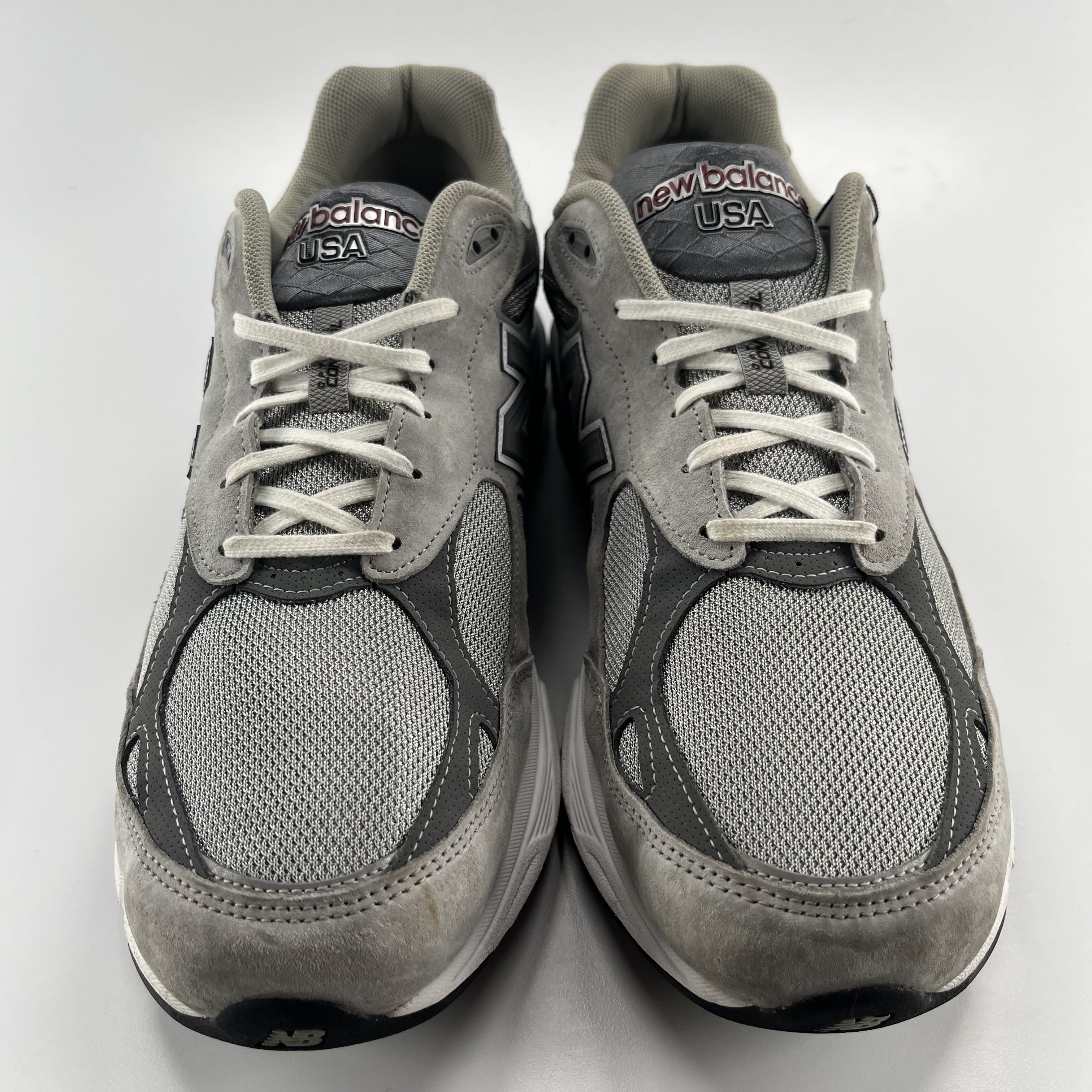 420543 New Balance 990v3 MiUSA Grey