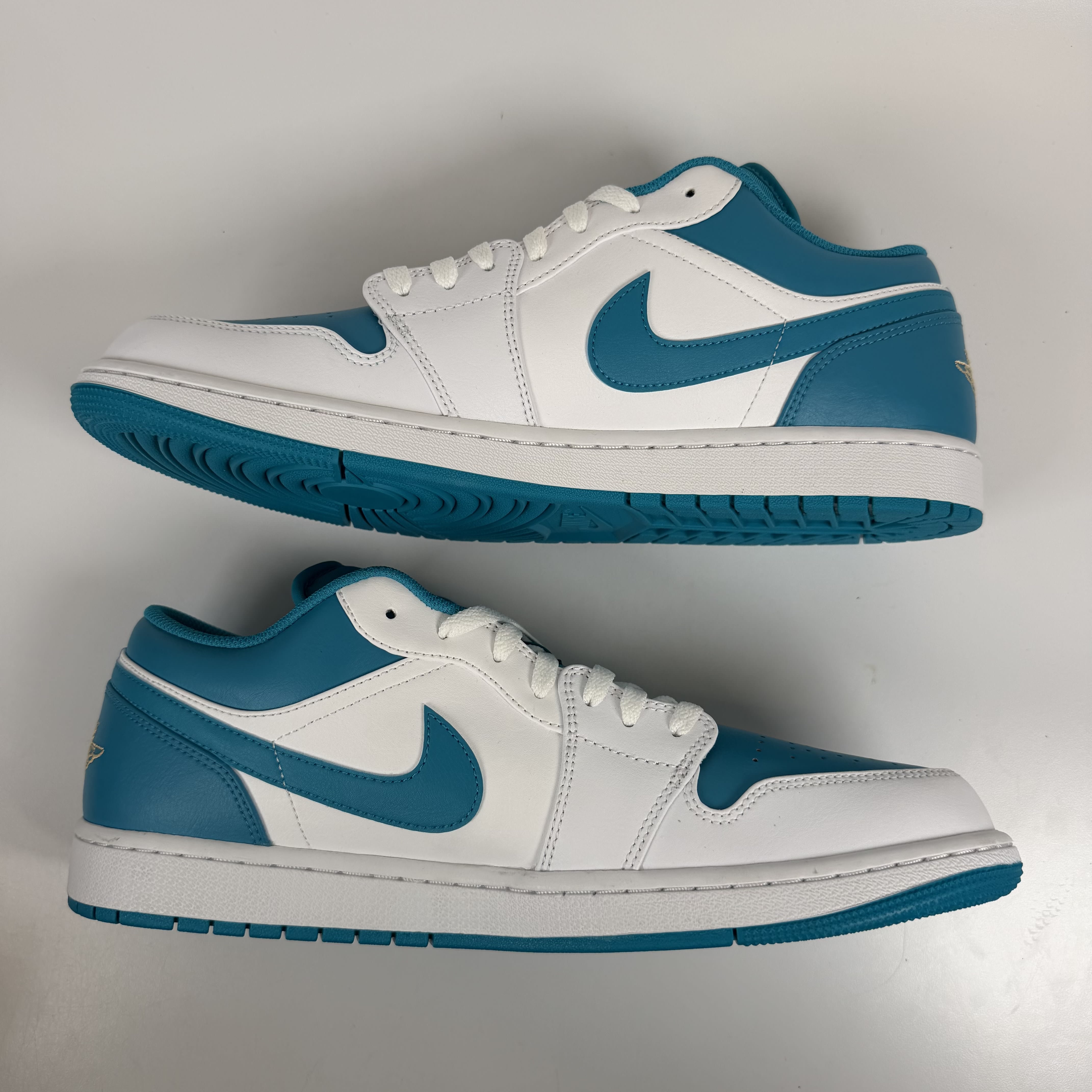 722503 Air Jordan 1 Low 'Aquatone'