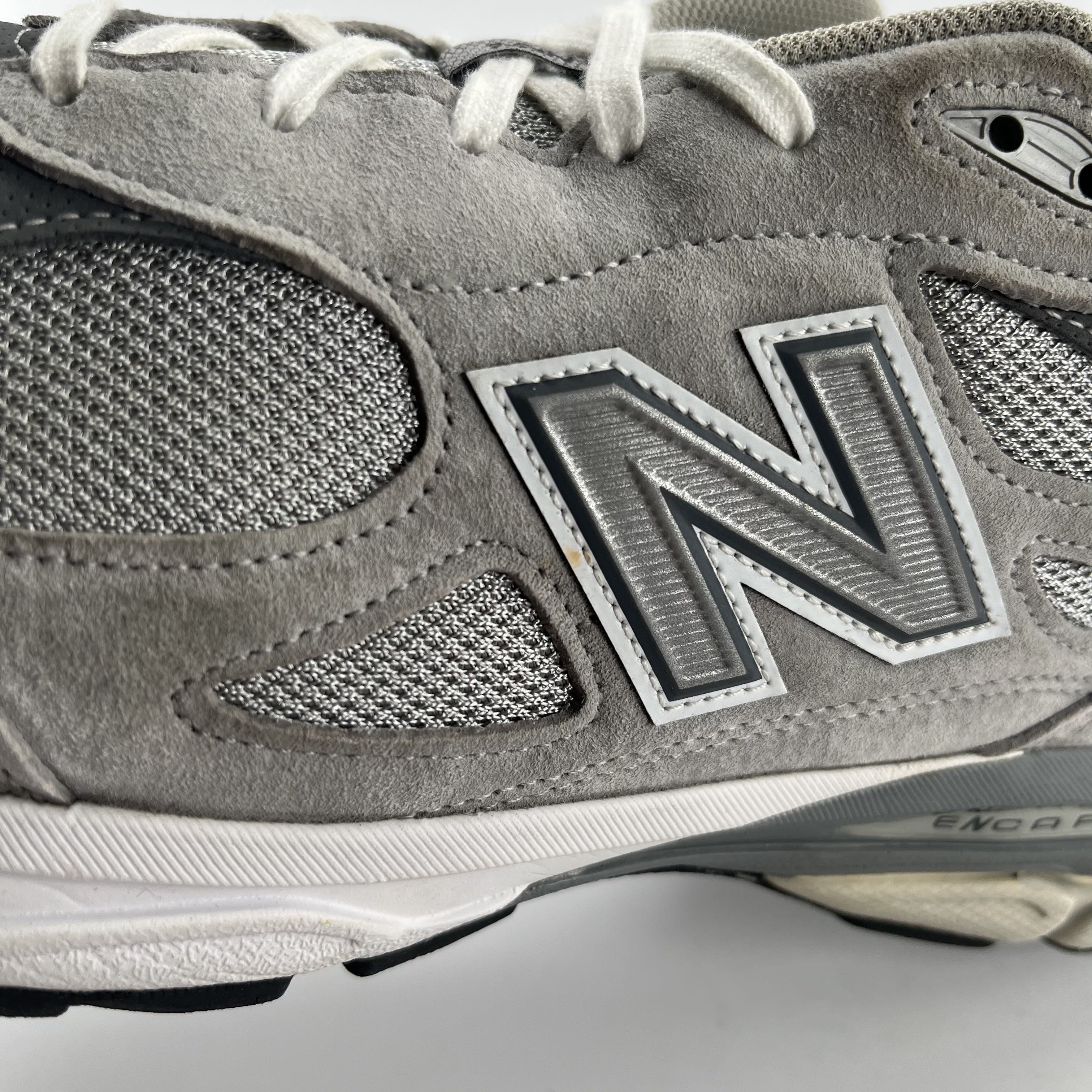 420543 New Balance 990v3 MiUSA Grey