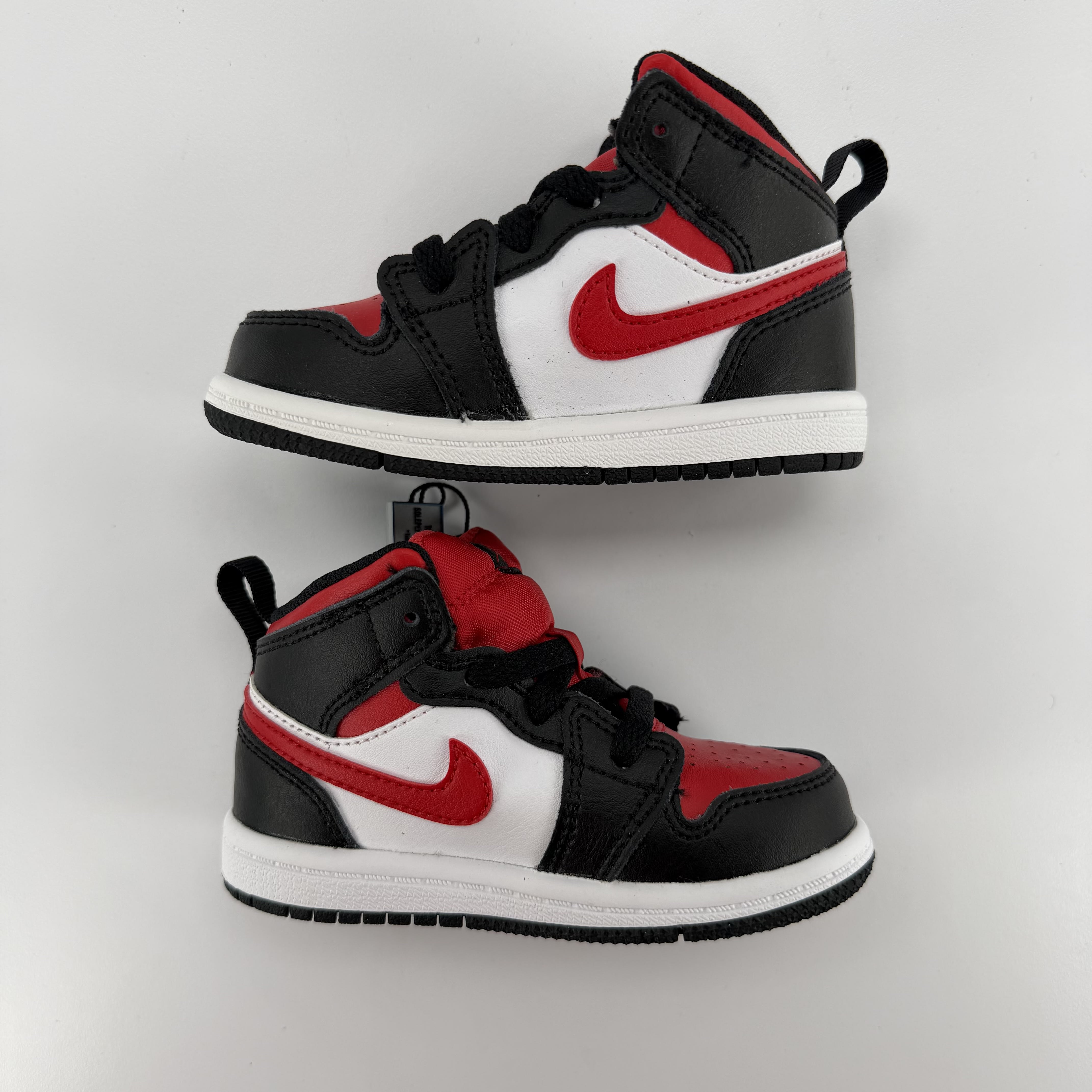 282747 Jordan 1 Mid Black Fire Red (TD)