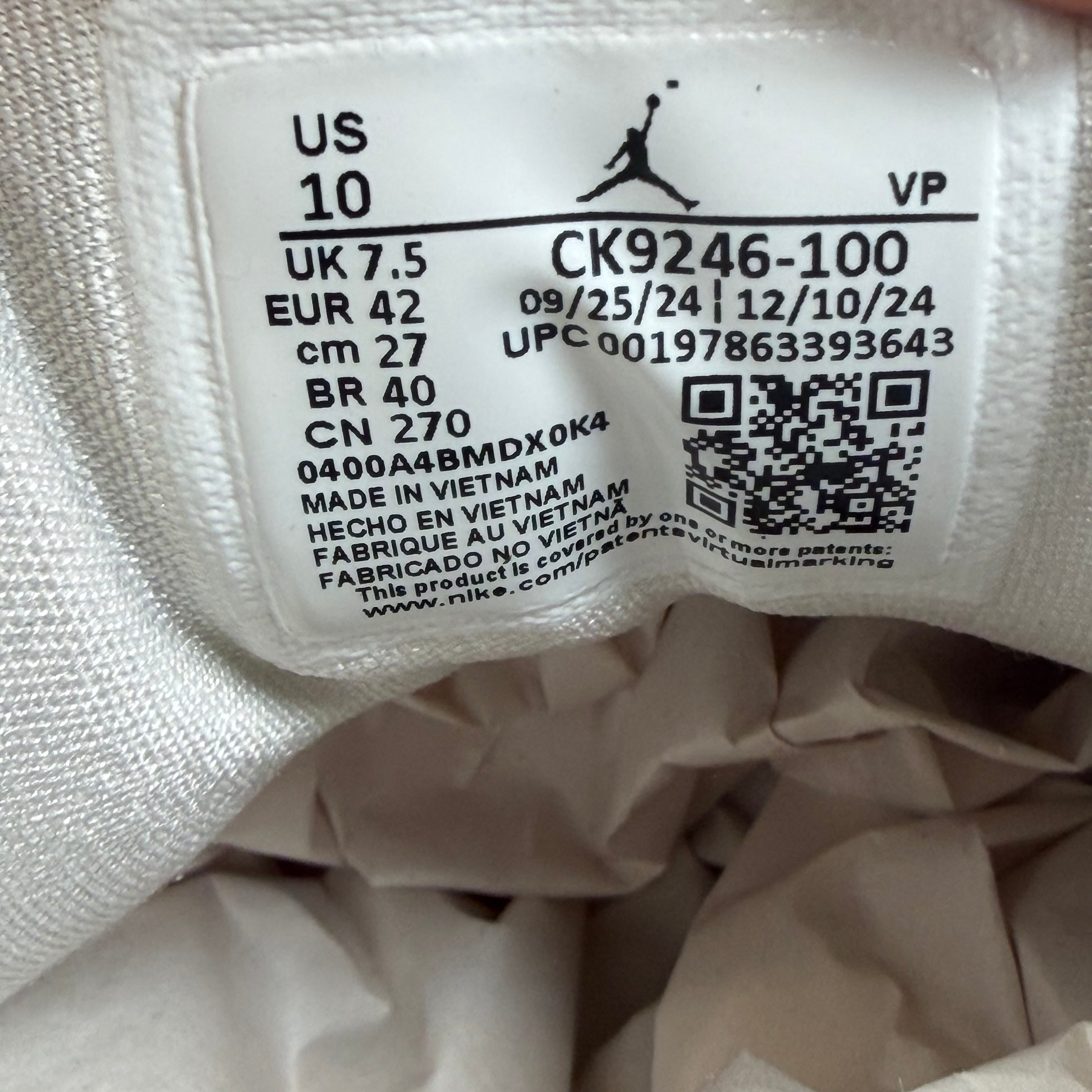 820511 Jordan 3 Retro Sail Cement Grey (Women's)