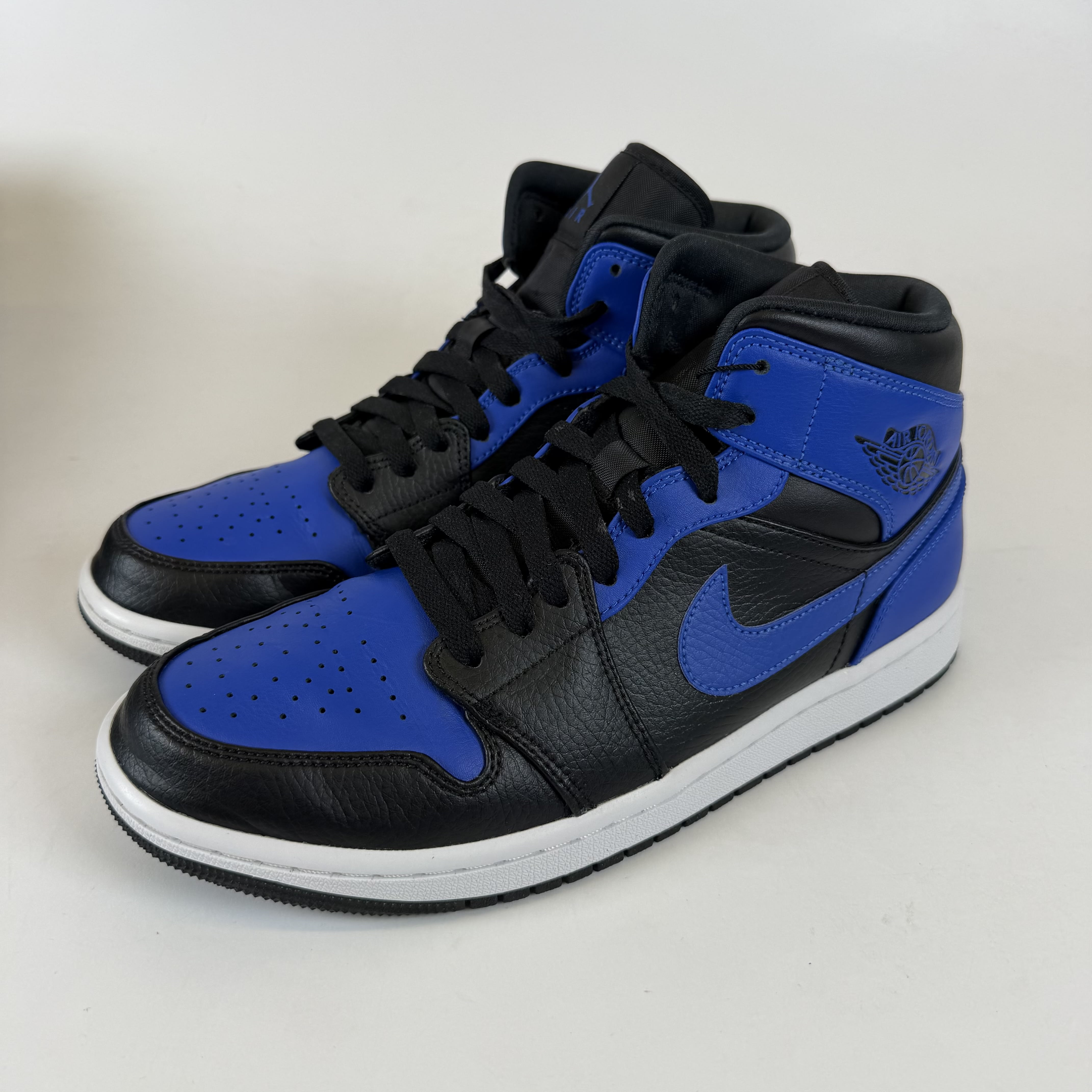 SP6449 Jordan 1 Mid Hyper Royal Tumbled Leather