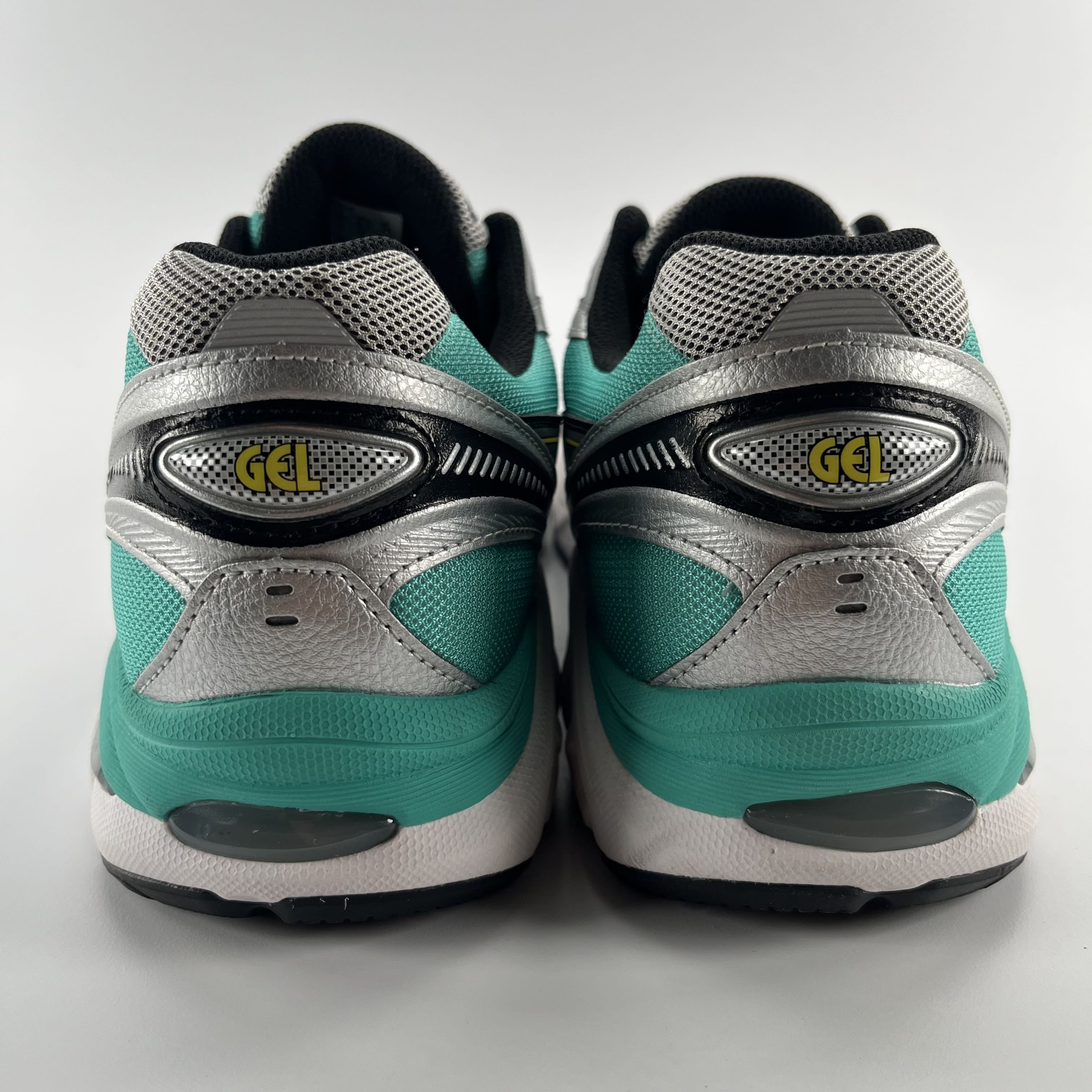 780782 ASICS GT-2160 Teal Gold