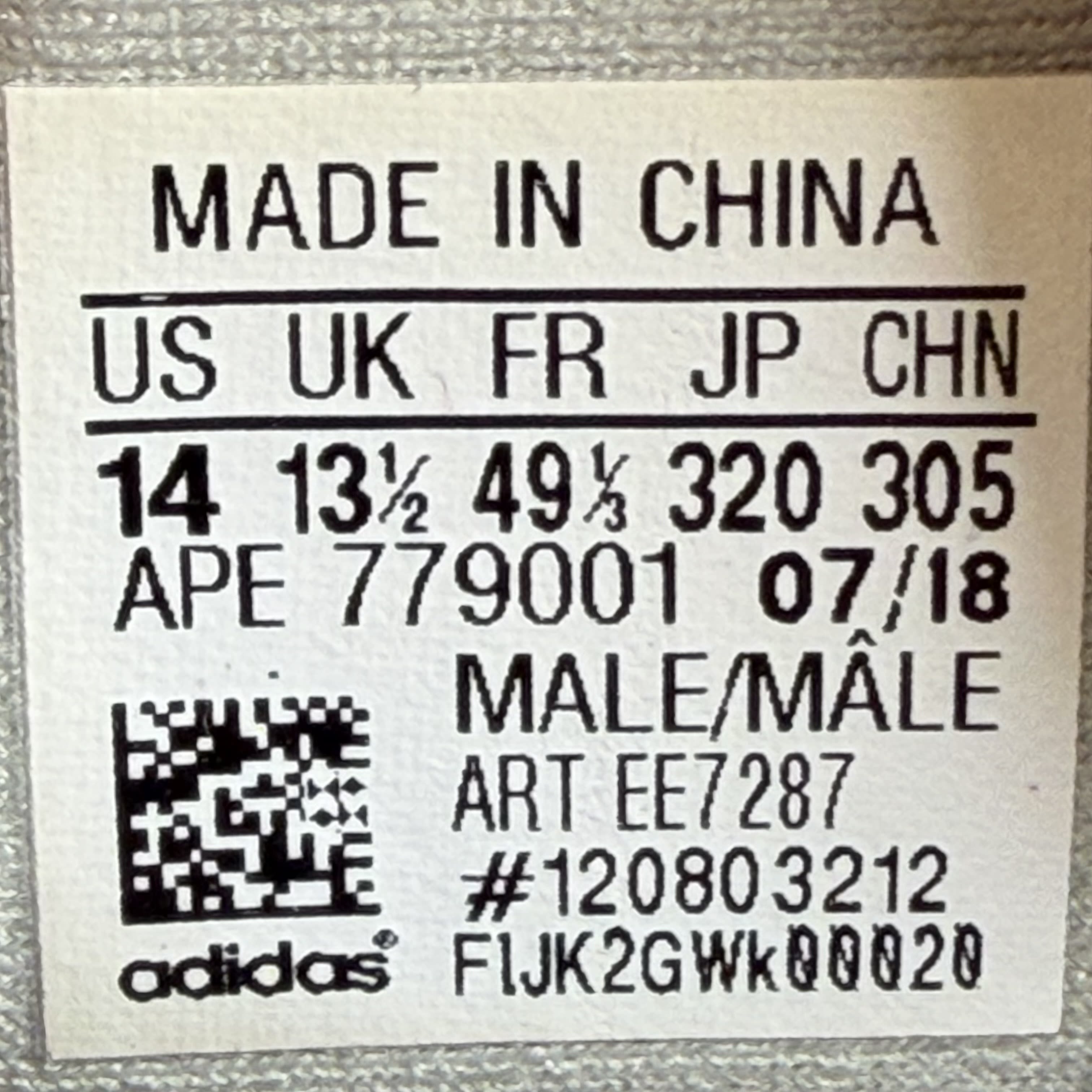 510027 adidas Yeezy 500 Salt