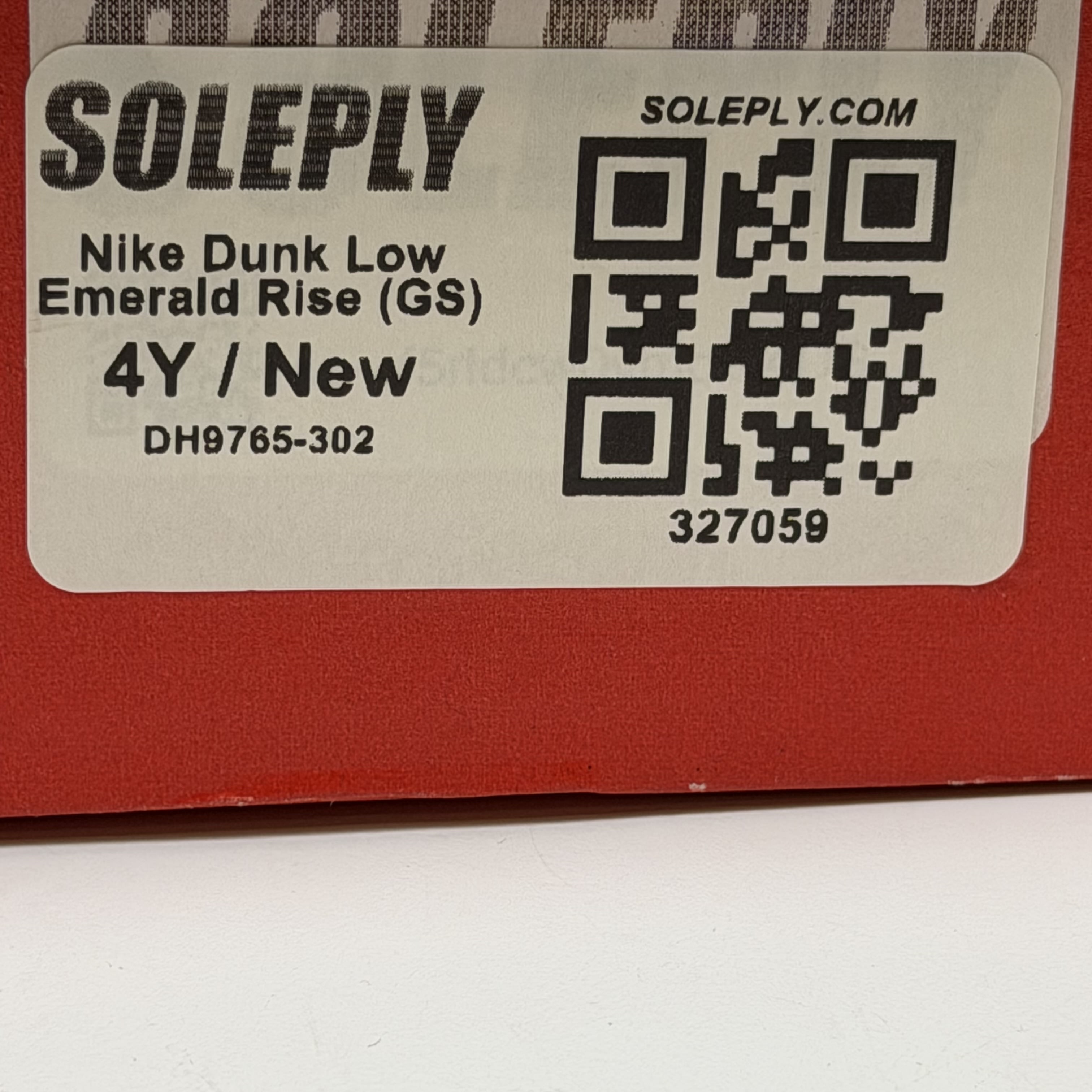 327059 Nike Dunk Low Emerald Rise (GS)