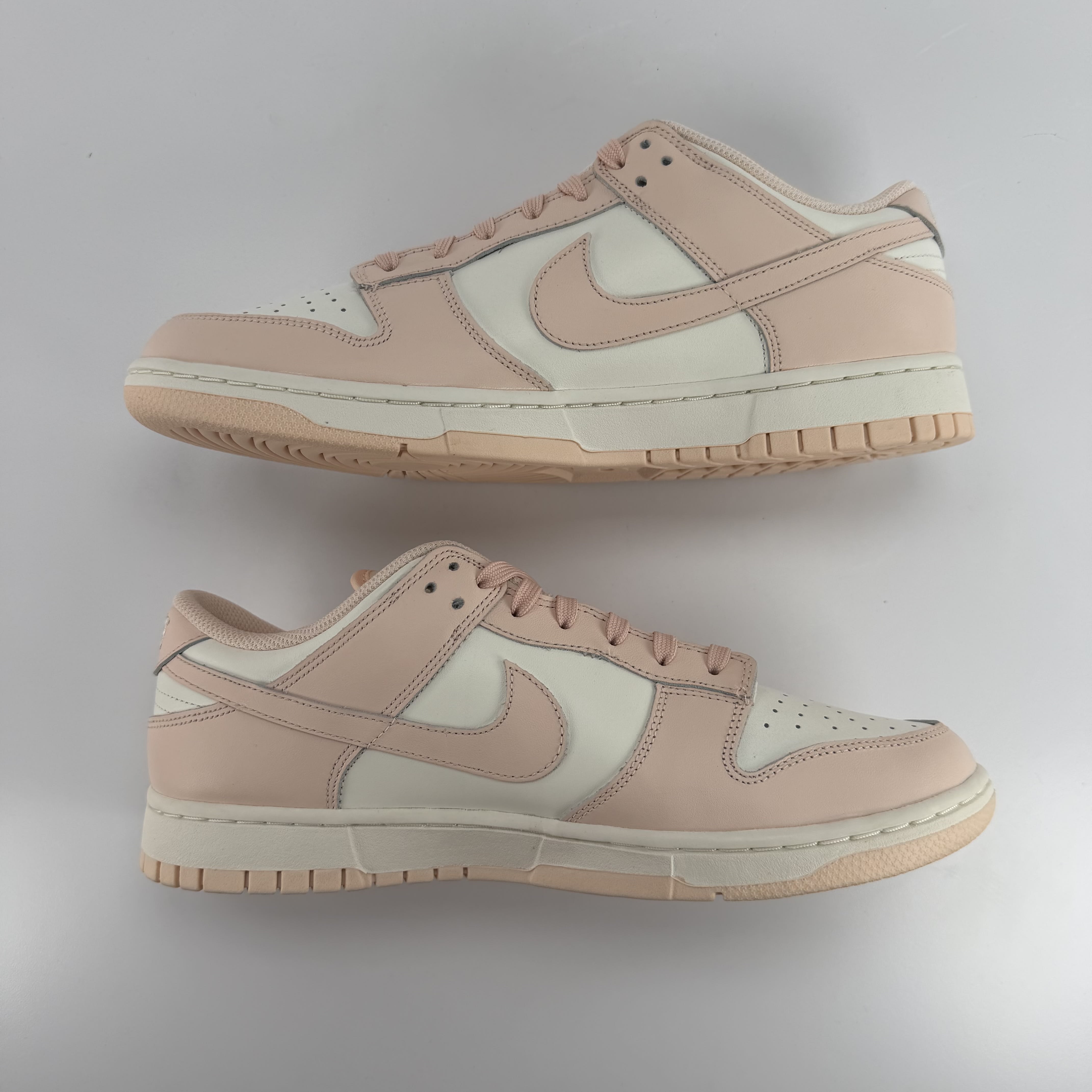 282749 Wmns Dunk Low 'Orange Pearl'