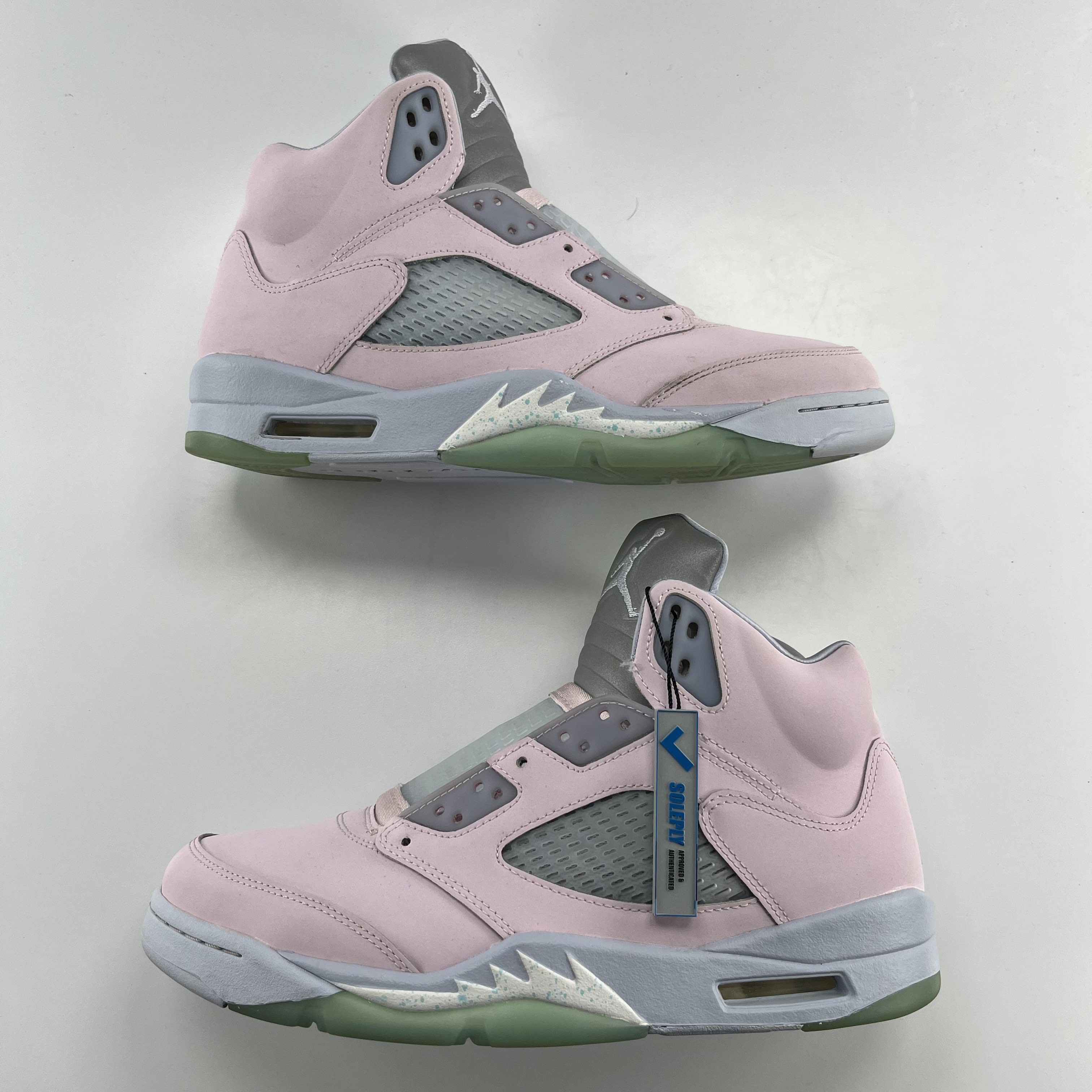 712933 Jordan 5 Retro Easter (2022)