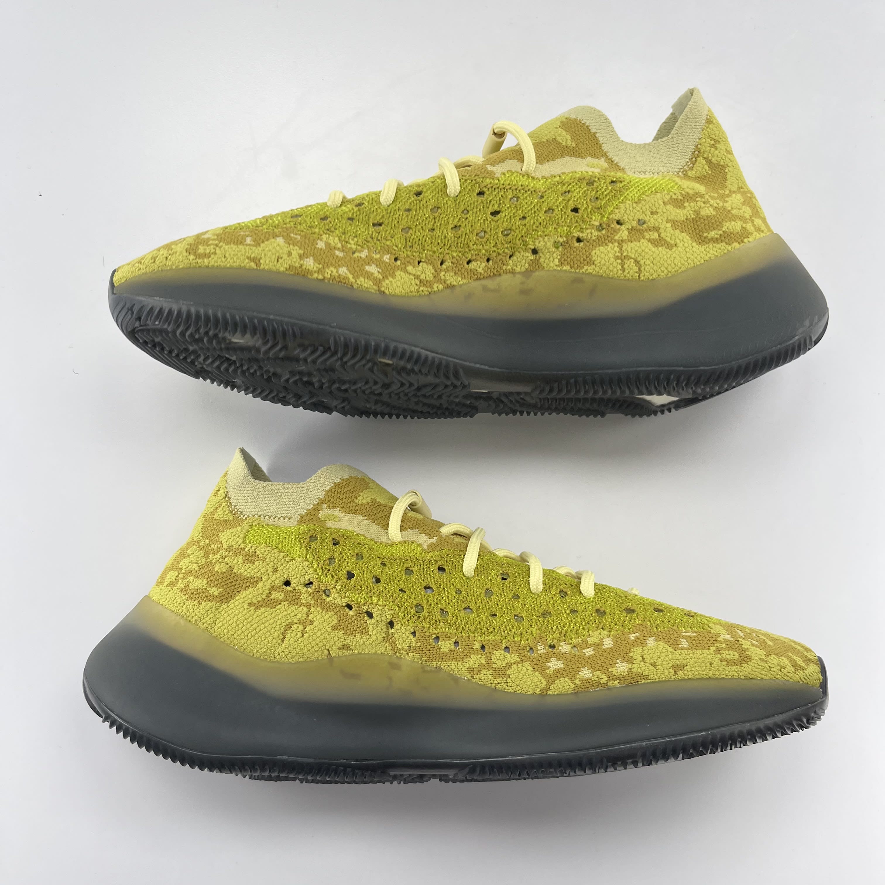 809116 adidas Yeezy Boost 380 Hylte