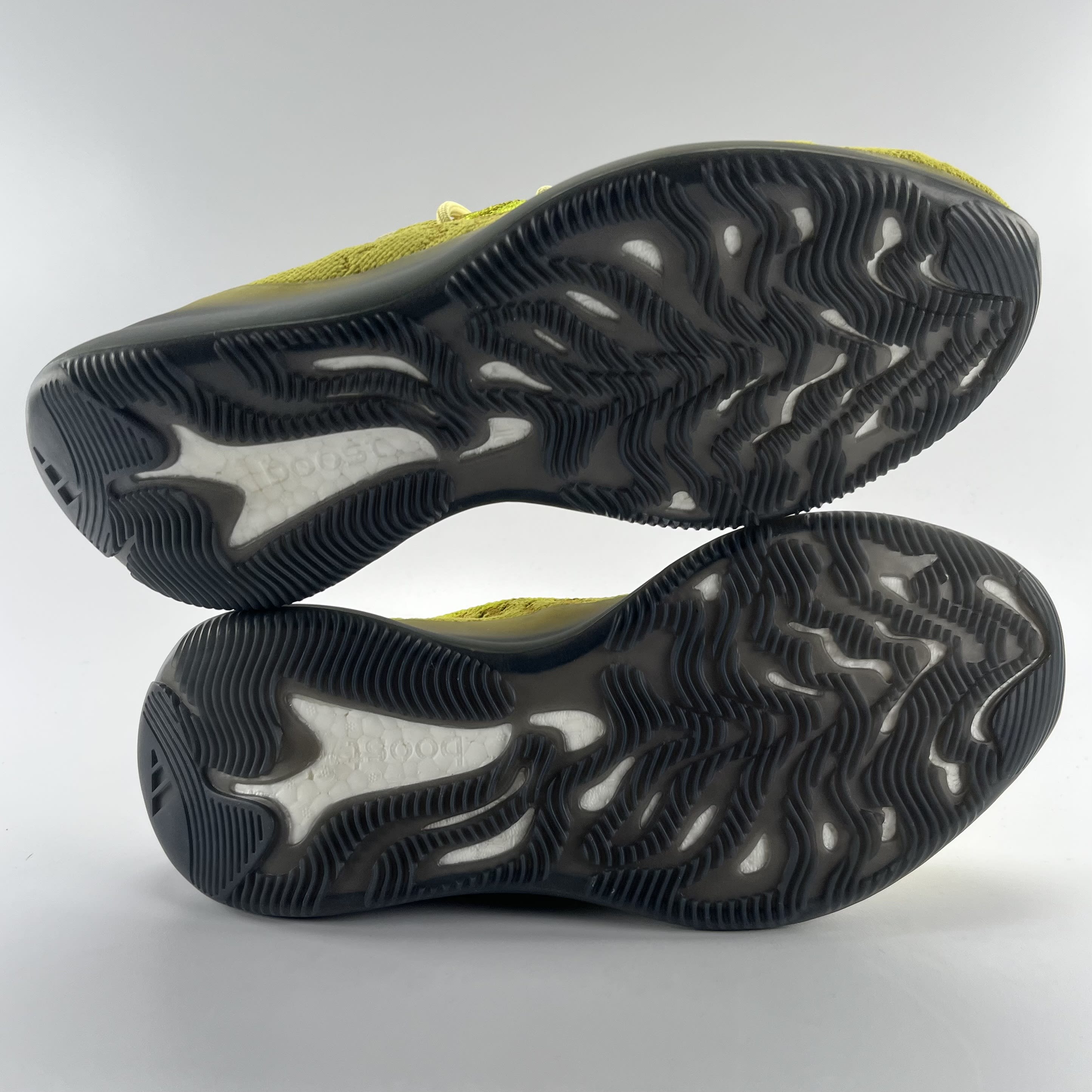 809116 adidas Yeezy Boost 380 Hylte