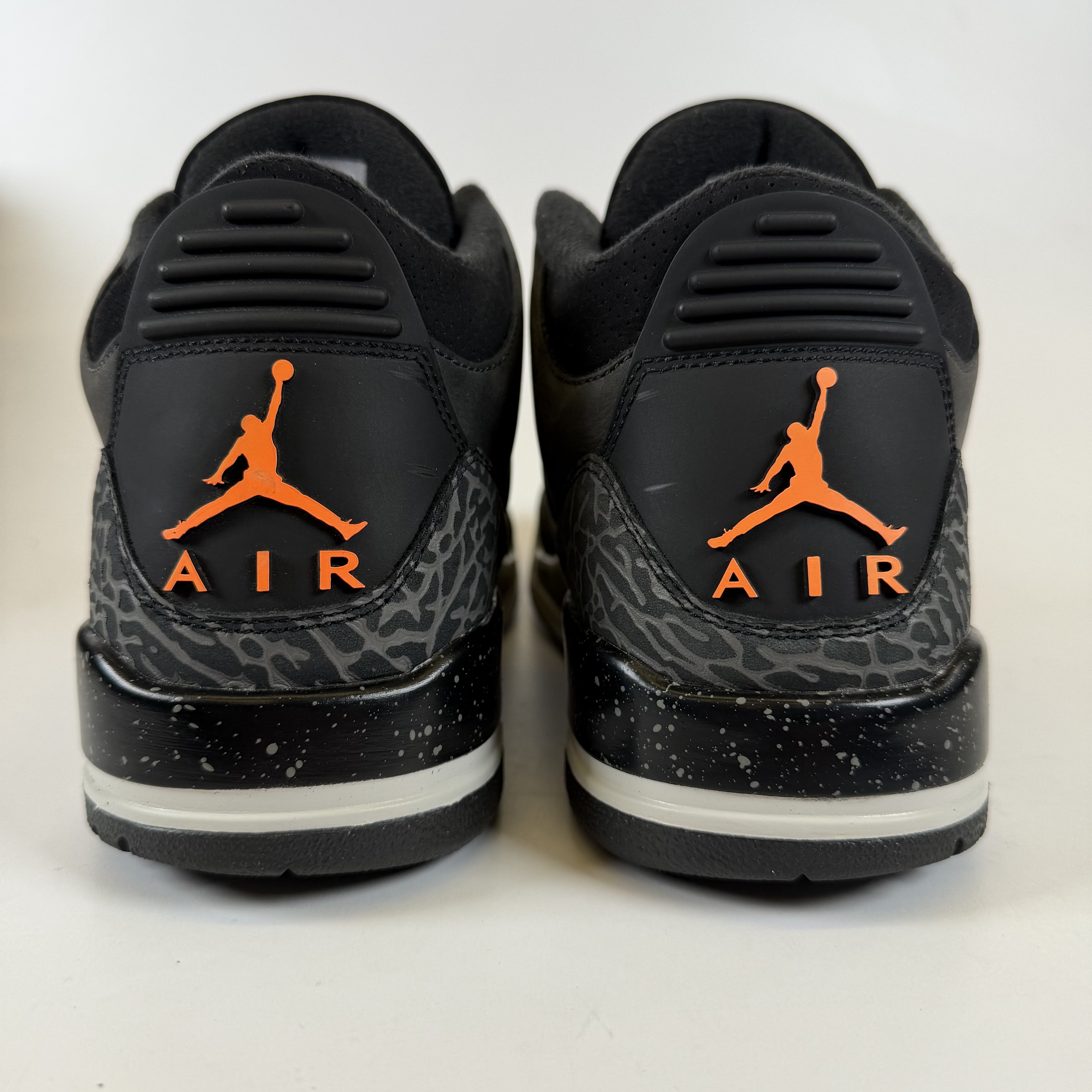 SP6910 Jordan 3 Retro Fear Pack (2023)