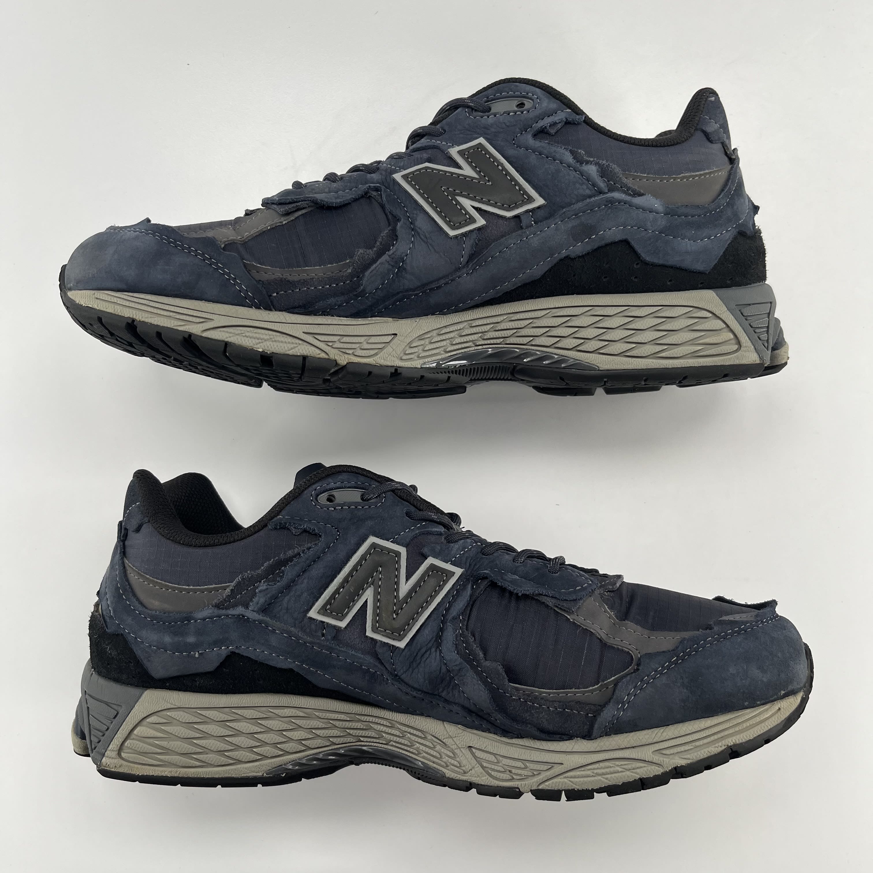 780785 New Balance 2002R Protection Pack Eclipse