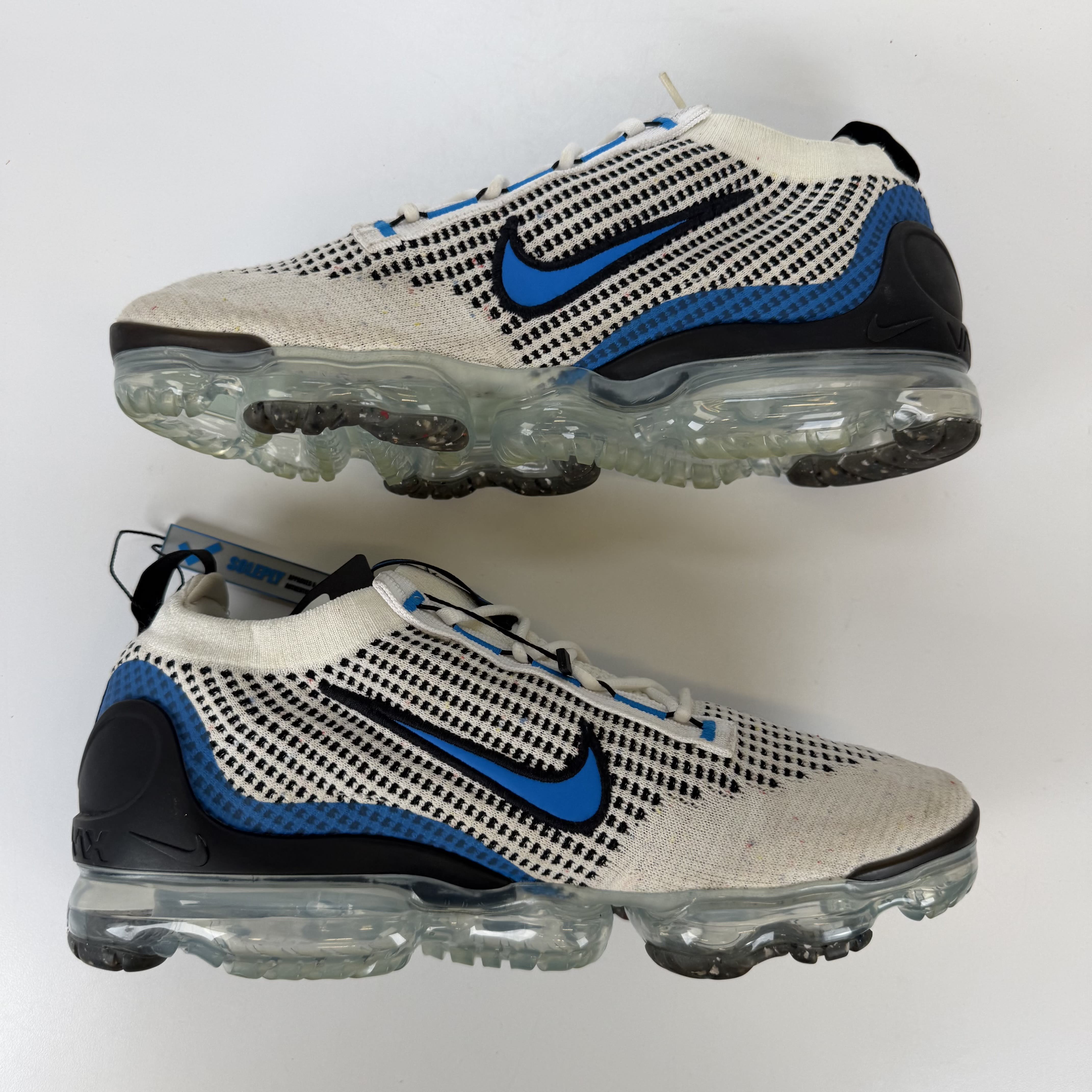 441877 Nike Air VaporMax 2021 Flyknit White Black Photo Blue