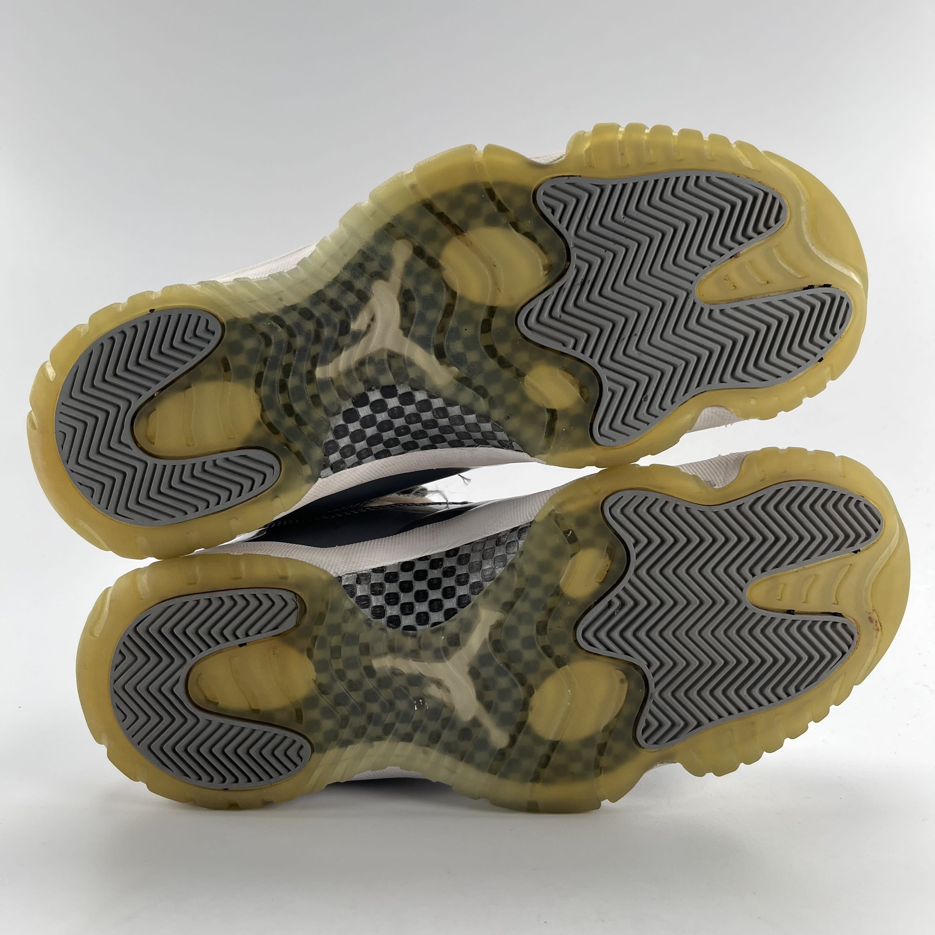 SP6080 Jordan 11 Retro Low Cool Grey