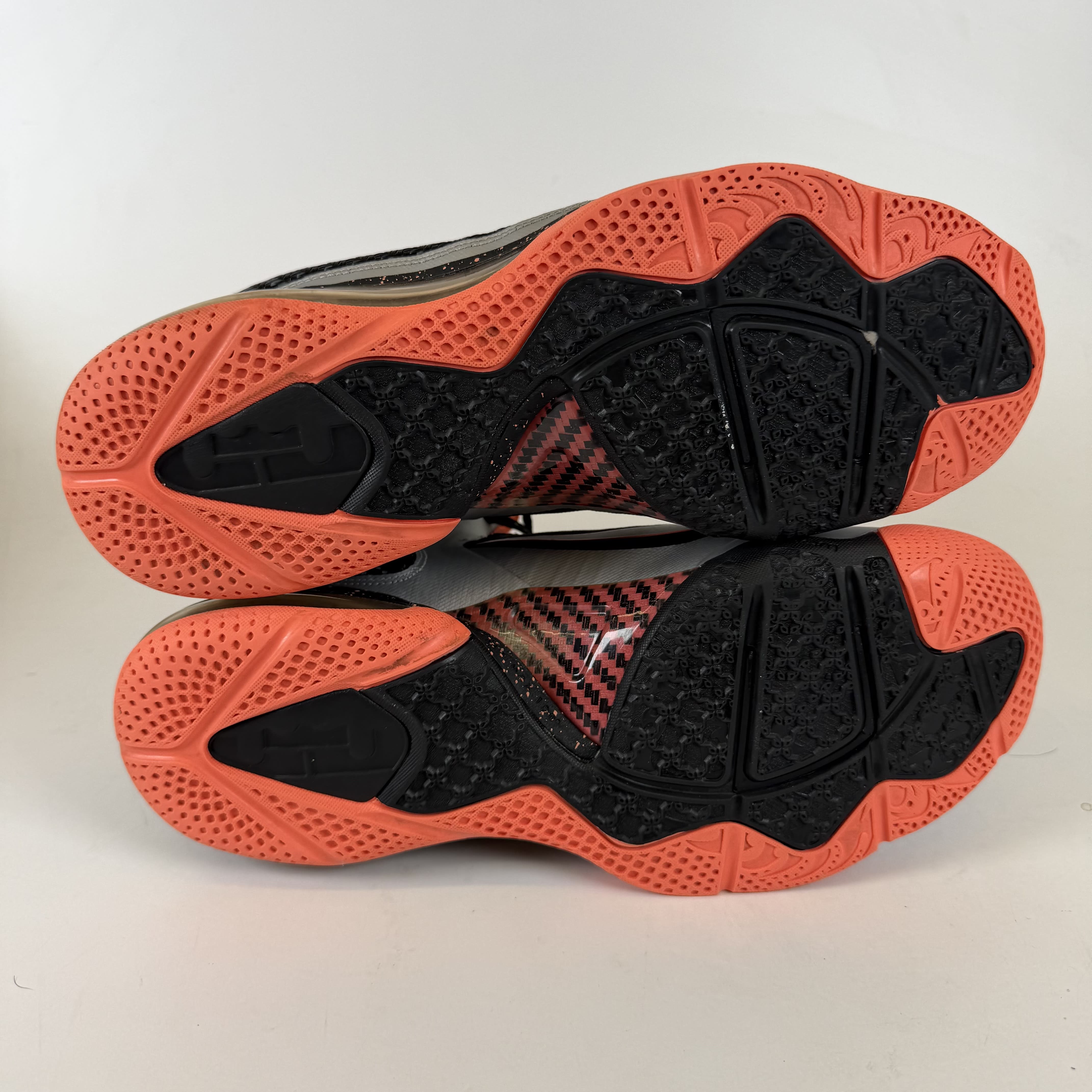 SP2210 Nike LeBron 9 Mango