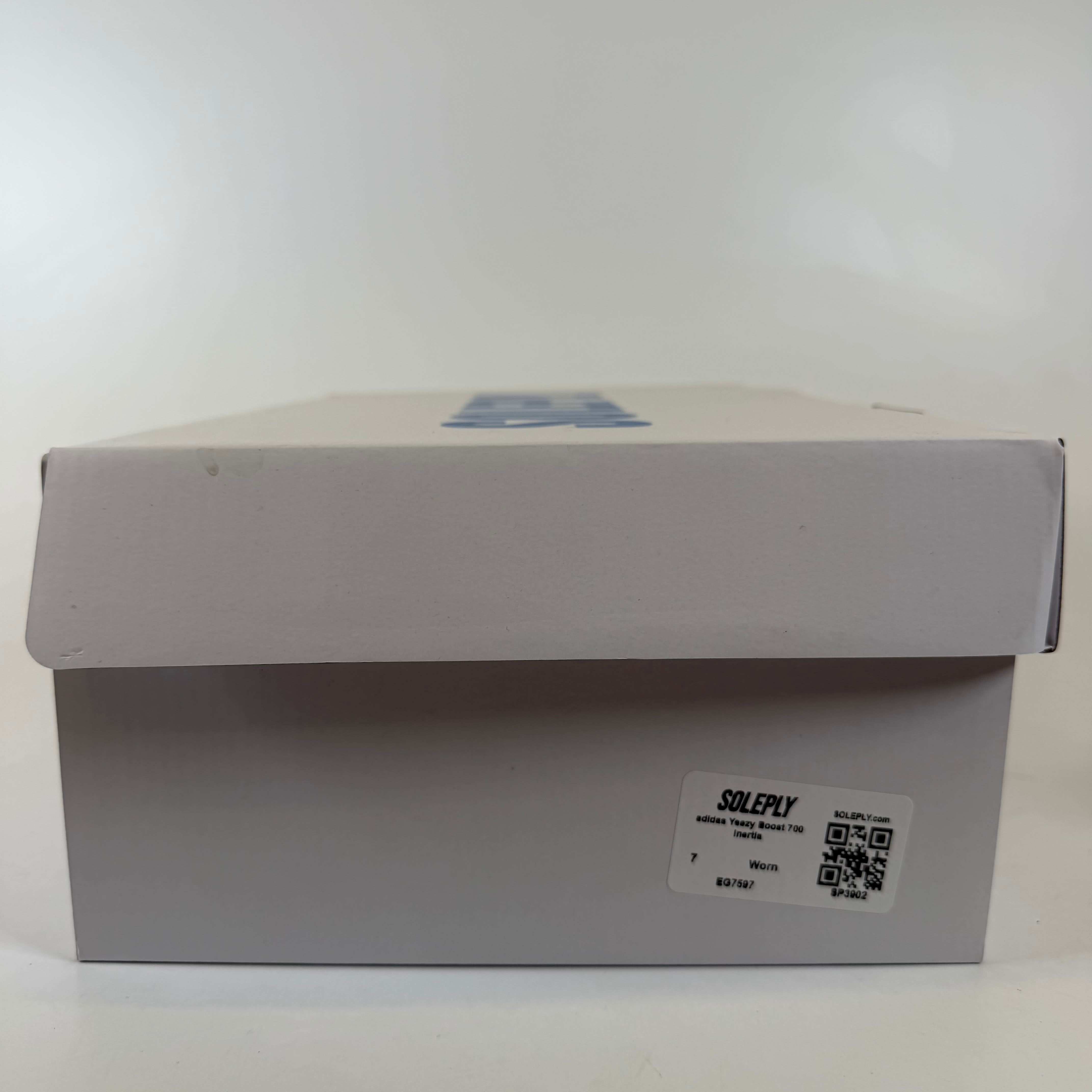 SP3902 adidas Yeezy Boost 700 Inertia