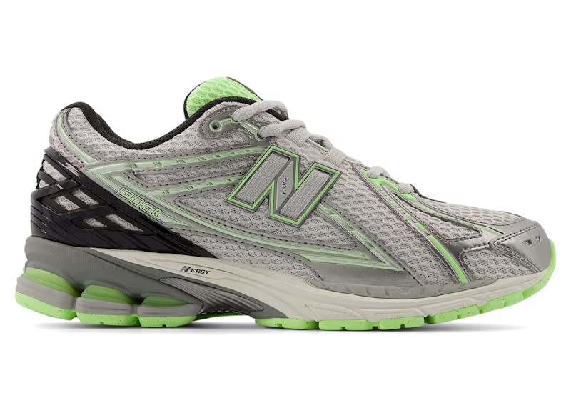 SP9931 New Balance 1906R Dark Silver Metallic Mint Flash