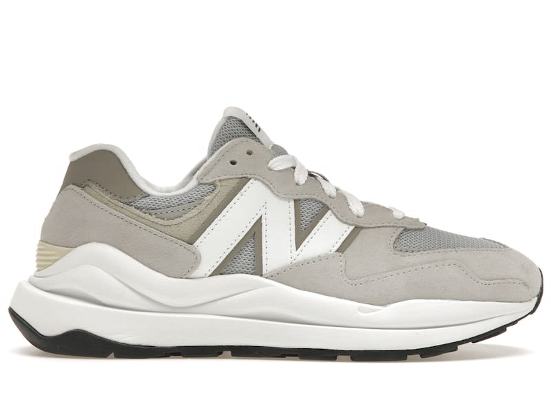 SP7860 New Balance 57/40 Rain Cloud