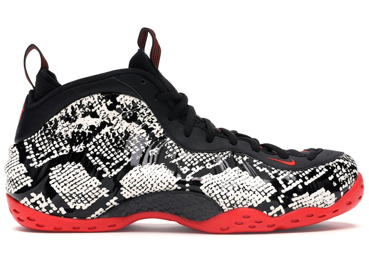 https://images.stockx.com/images/Nike-Air-Foamposite-One-Snakeskin-Product.jpg?fit=fill&bg=FFFFFF&w=700&h=500&fm=webp&auto=compress&q=90&dpr=2&trim=color&updated_at=1738193358
