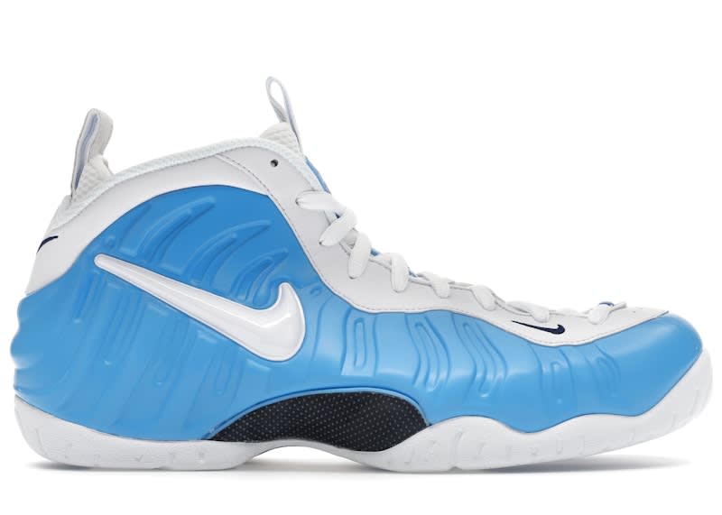 https://res.cloudinary.com/dlqdbsx2k/image/upload/v1777489321/Nike-Air-Foamposite-Pro-University-Blue-2026-Product_zrd0q1.jpg