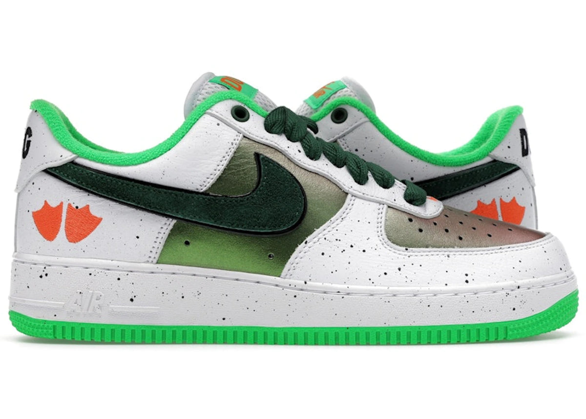 https://images.stockx.com/images/Nike-Air-Force-1-Low-Ducks-of-a-Feather-University-of-Oregon-Egg-or-Duck-Product.jpg?fit=fill&bg=FFFFFF&w=700&h=500&fm=webp&auto=compress&q=90&dpr=2&trim=color&updated_at=1765213916