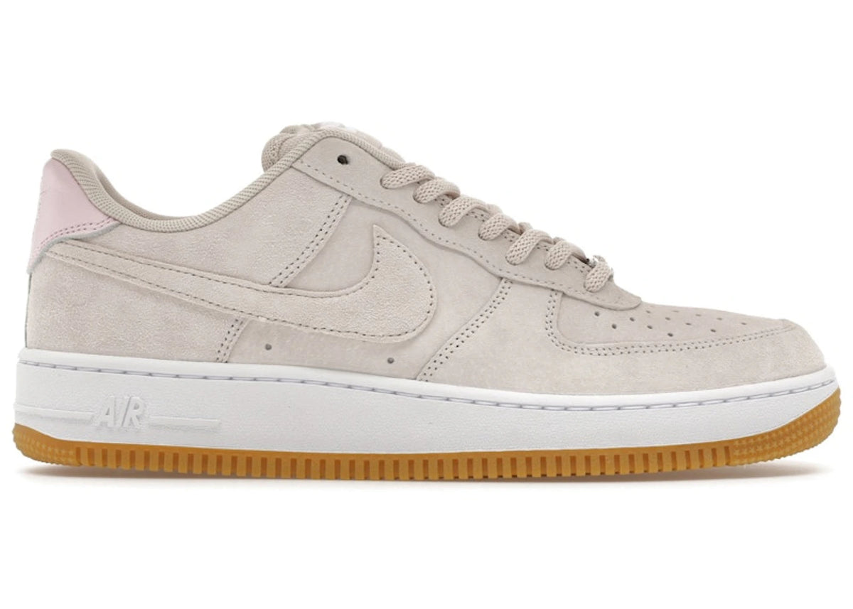 https://images.stockx.com/images/Nike-Air-Force-1-Low-SB-Light-Orewood-Brown-Pink-Product.jpg?fit=fill&bg=FFFFFF&w=700&h=500&fm=webp&auto=compress&q=90&dpr=2&trim=color&updated_at=1775825091