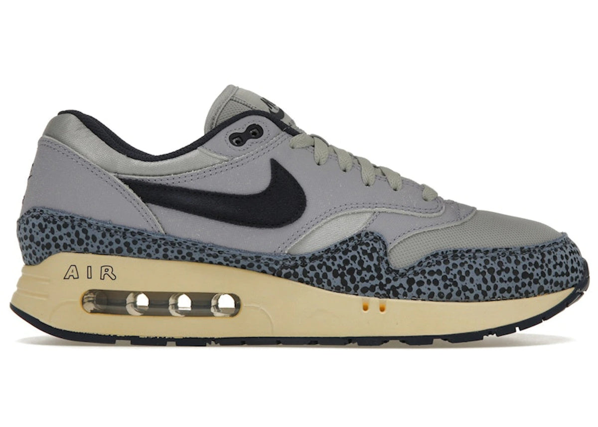 https://images.stockx.com/images/Nike-Air-Max-1-86-OG-Big-Bubble-Lost-Sketch-Product.jpg?fit=fill&bg=FFFFFF&w=700&h=500&fm=webp&auto=compress&q=90&dpr=2&trim=color&updated_at=1738193358
