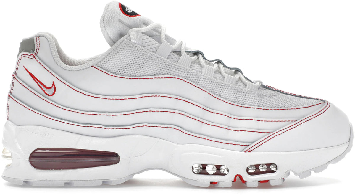 https://images.stockx.com/images/Nike-Air-Max-95-OG-Big-Bubble-White-University-Red-Product.jpg?fit=fill&bg=FFFFFF&w=1000&fm=webp&auto=compress&q=90&dpr=2&trim=color&updated_at=1748458914