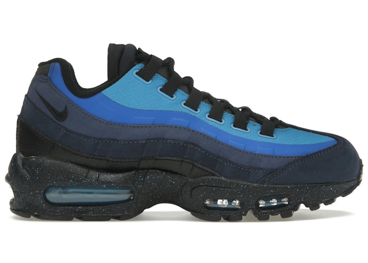 https://images.stockx.com/images/Nike-Air-Max-95-Stash-2024-Product.jpg?fit=fill&bg=FFFFFF&w=700&h=500&fm=webp&auto=compress&q=90&dpr=2&trim=color&updated_at=1784491155