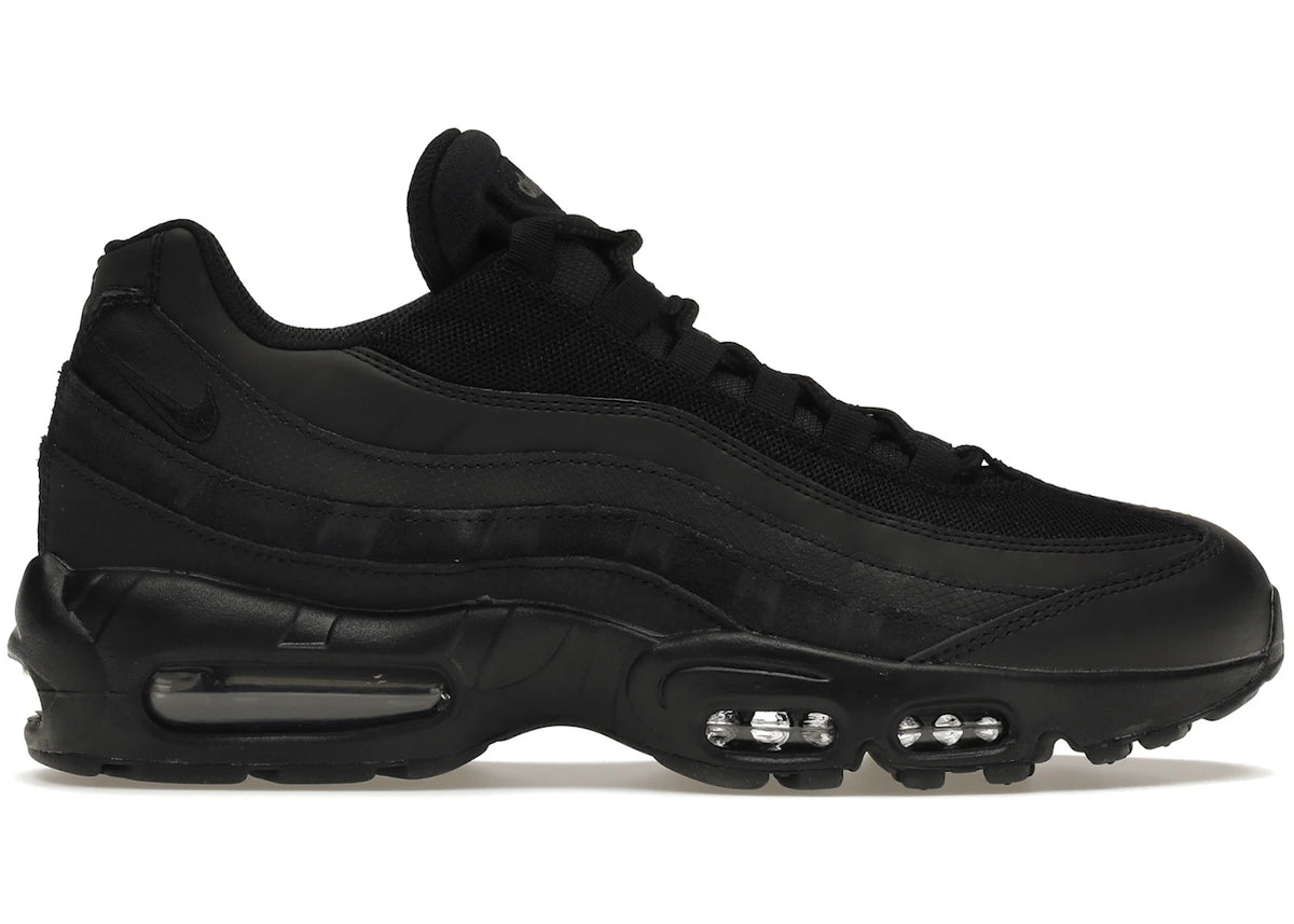 https://images.stockx.com/images/Nike-Air-Max-95-Triple-Black-2020-Product.jpg?fit=fill&bg=FFFFFF&w=700&h=500&fm=webp&auto=compress&q=90&dpr=2&trim=color&updated_at=1738193358