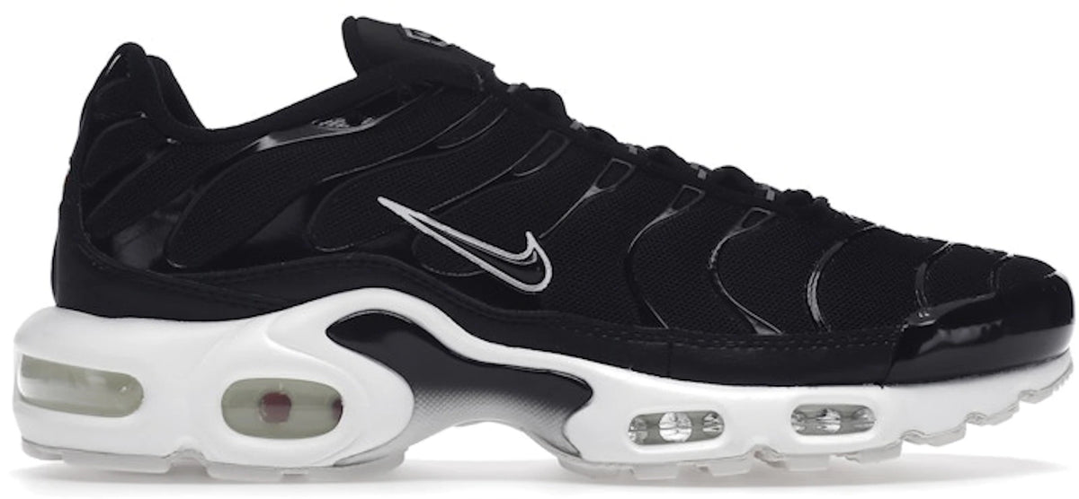 https://images.stockx.com/images/Nike-Air-Max-Plus-Black-White-W-Product.jpg?fit=fill&bg=FFFFFF&w=1000&fm=webp&auto=compress&q=90&dpr=2&trim=color&updated_at=1787927661
