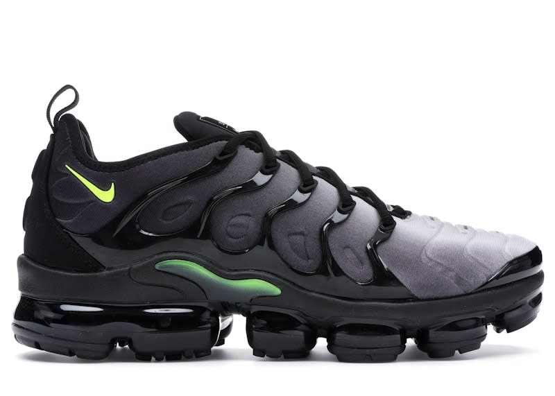SP13380 Nike Air VaporMax Plus Black Volt