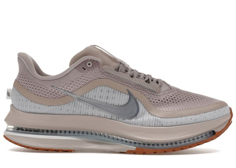 SP10332 Nike Air Zoom Pegasus Premium College Grey Gum