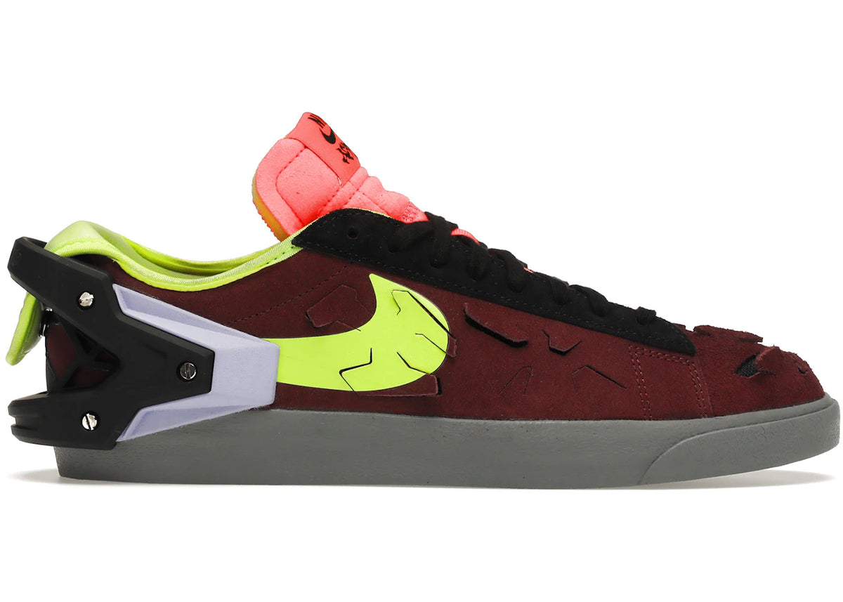 https://images.stockx.com/images/Nike-Blazer-Low-Acronym-Night-Maroon-Product.jpg?fit=fill&bg=FFFFFF&w=700&h=500&fm=webp&auto=compress&q=90&dpr=2&trim=color&updated_at=1738193358